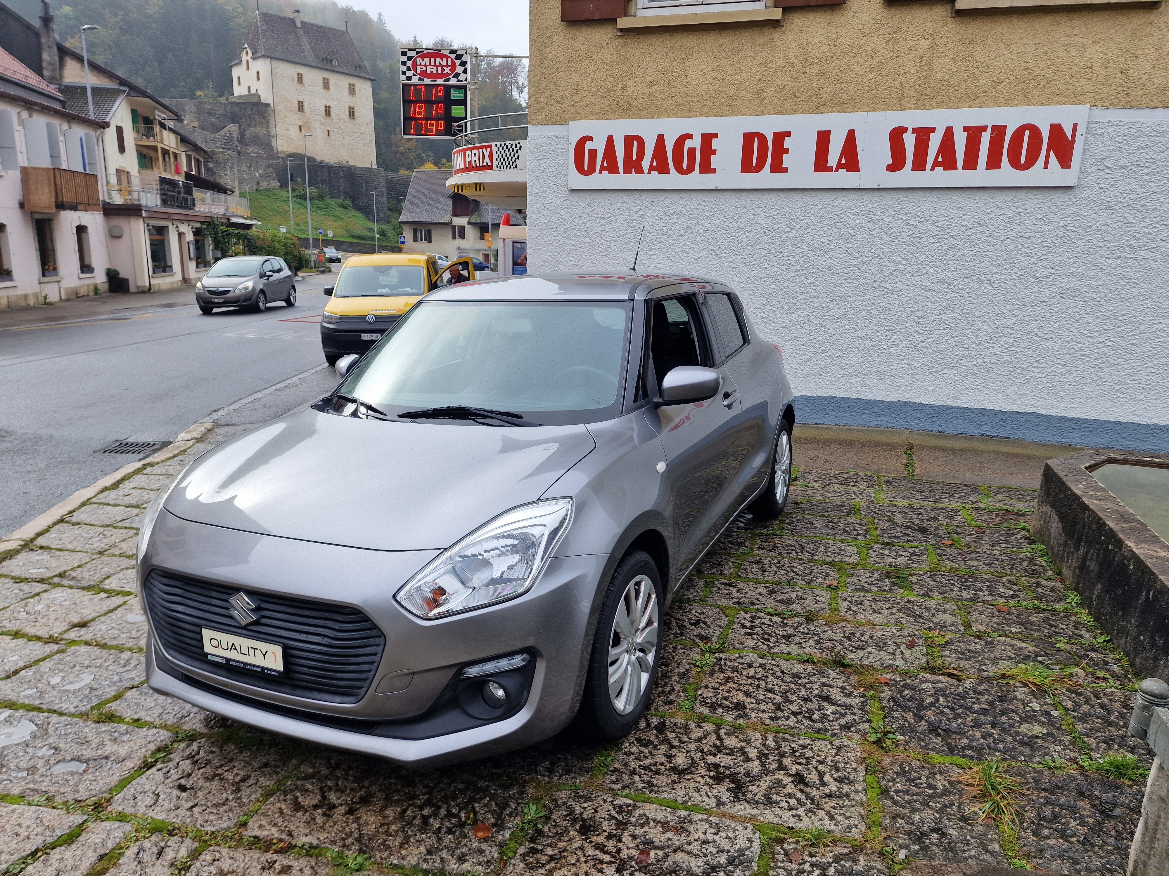 SUZUKI Swift 1.2i 16V Unico