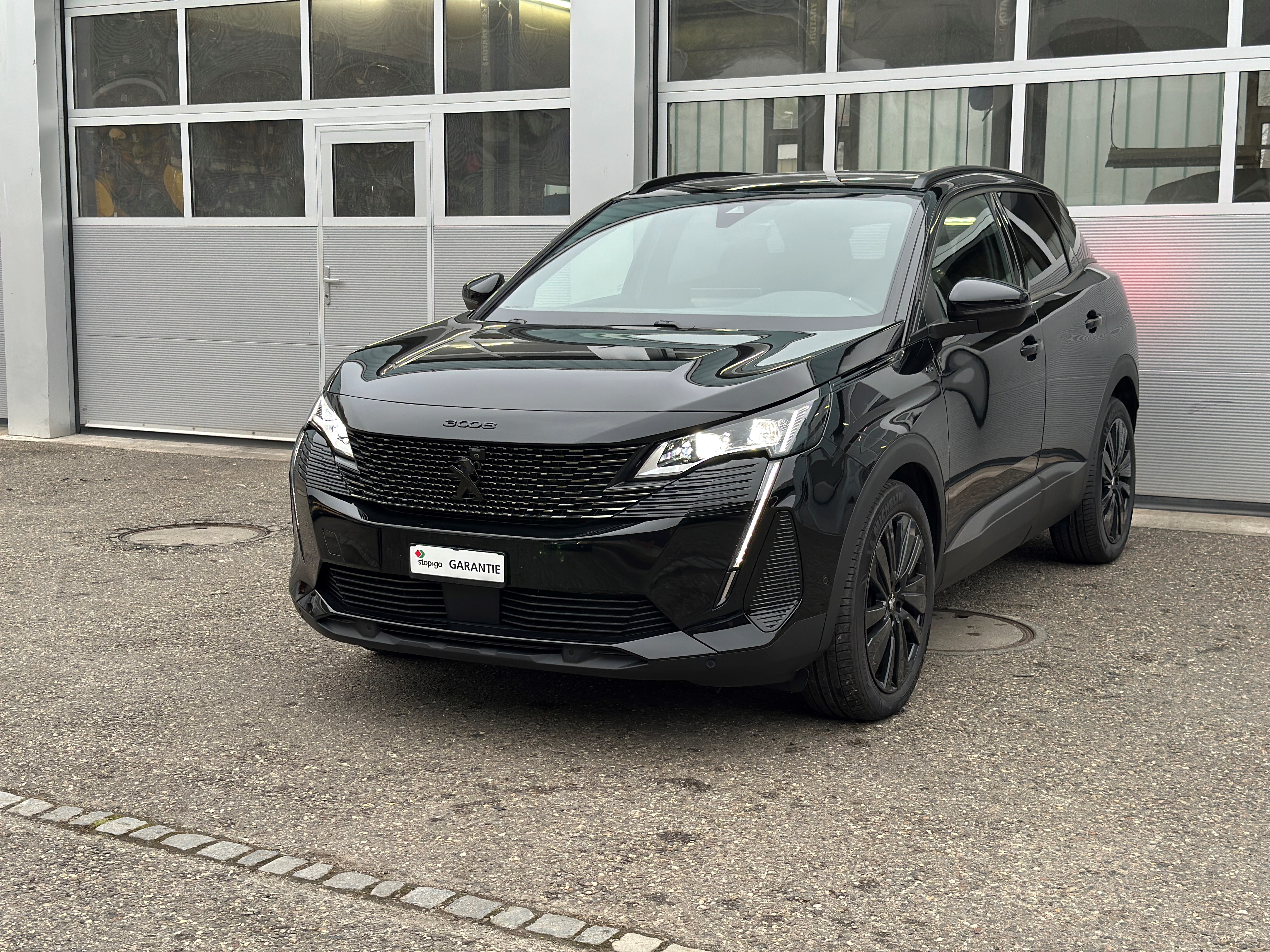 PEUGEOT 3008 1.2 PureTech GT Pack