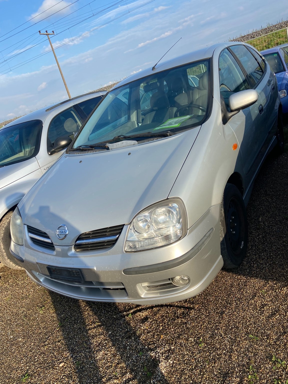 NISSAN Almera Tino 2.2 dCi tekna