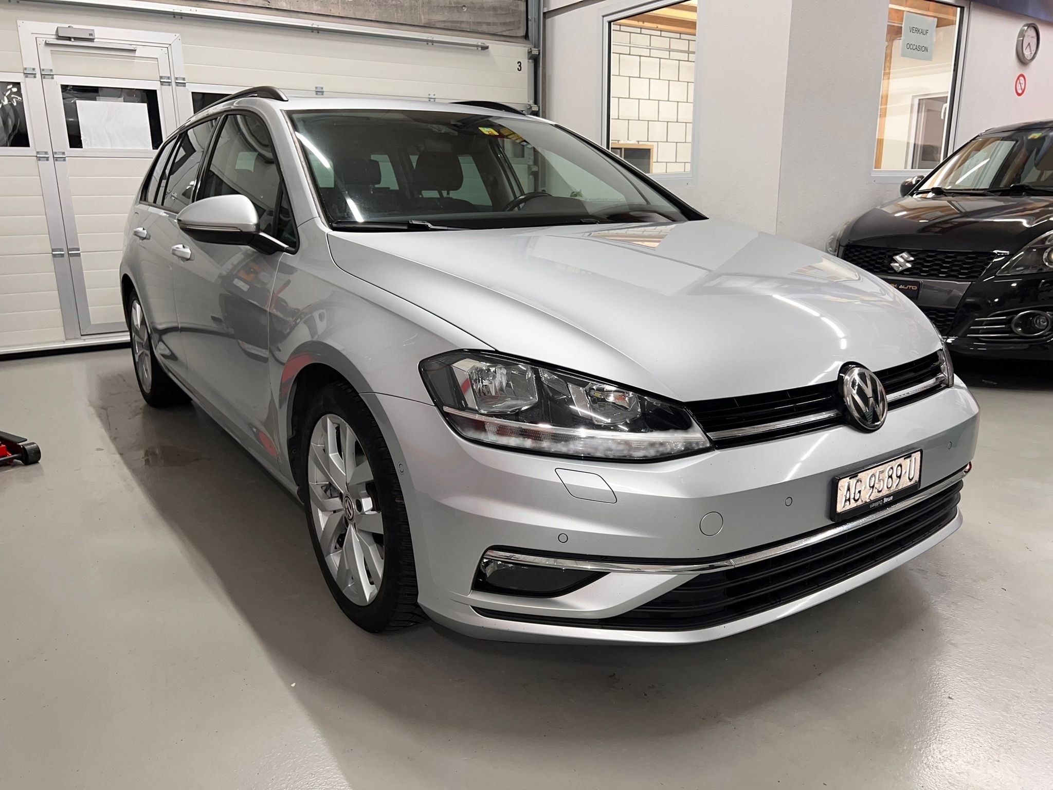 VW Golf Variant 2.0 TDI Highline 4Motion DSG