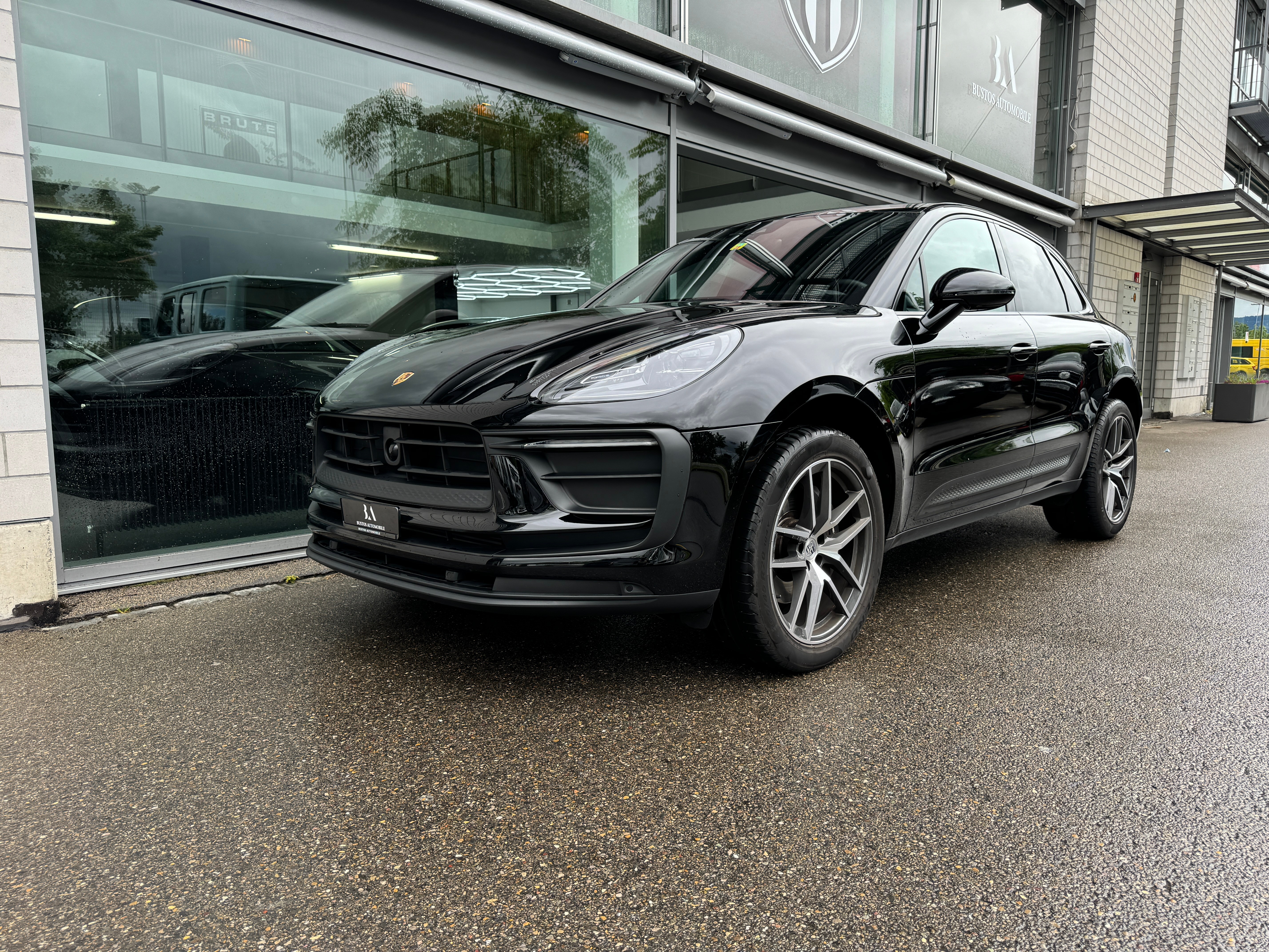 PORSCHE Macan PDK