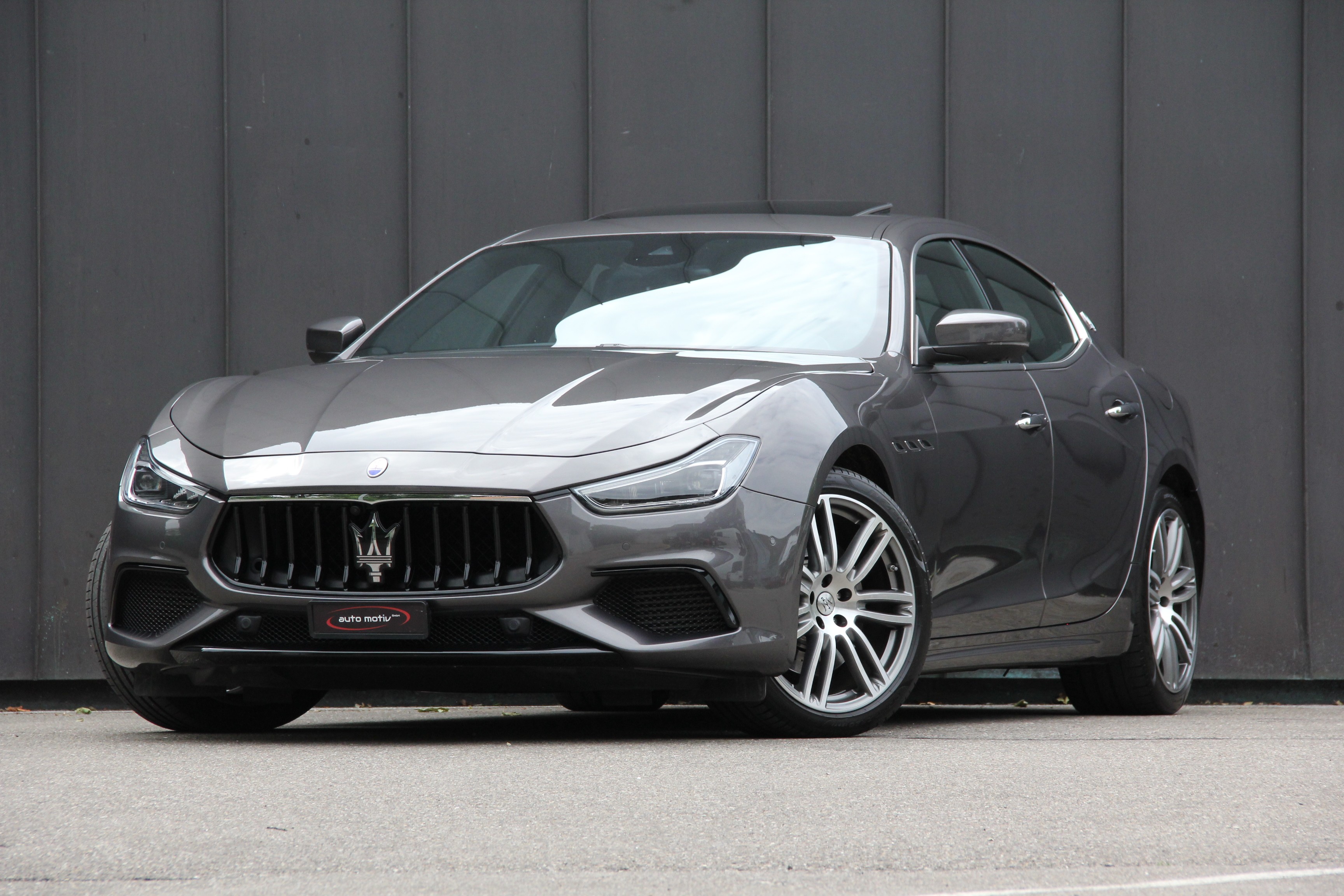 MASERATI Ghibli S Q4 3.0 GranSport Automatica **4-JAHRE-GARANTIE** ECHT-LEDER *SCHIEBEDACH* **ASSISTENZ-PAKET-PLUS** GRATIS-SERV