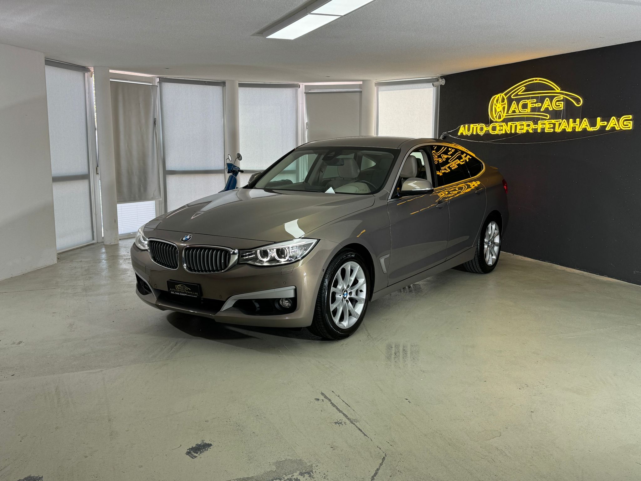 BMW 320i GT xDrive Modern Line Steptronic