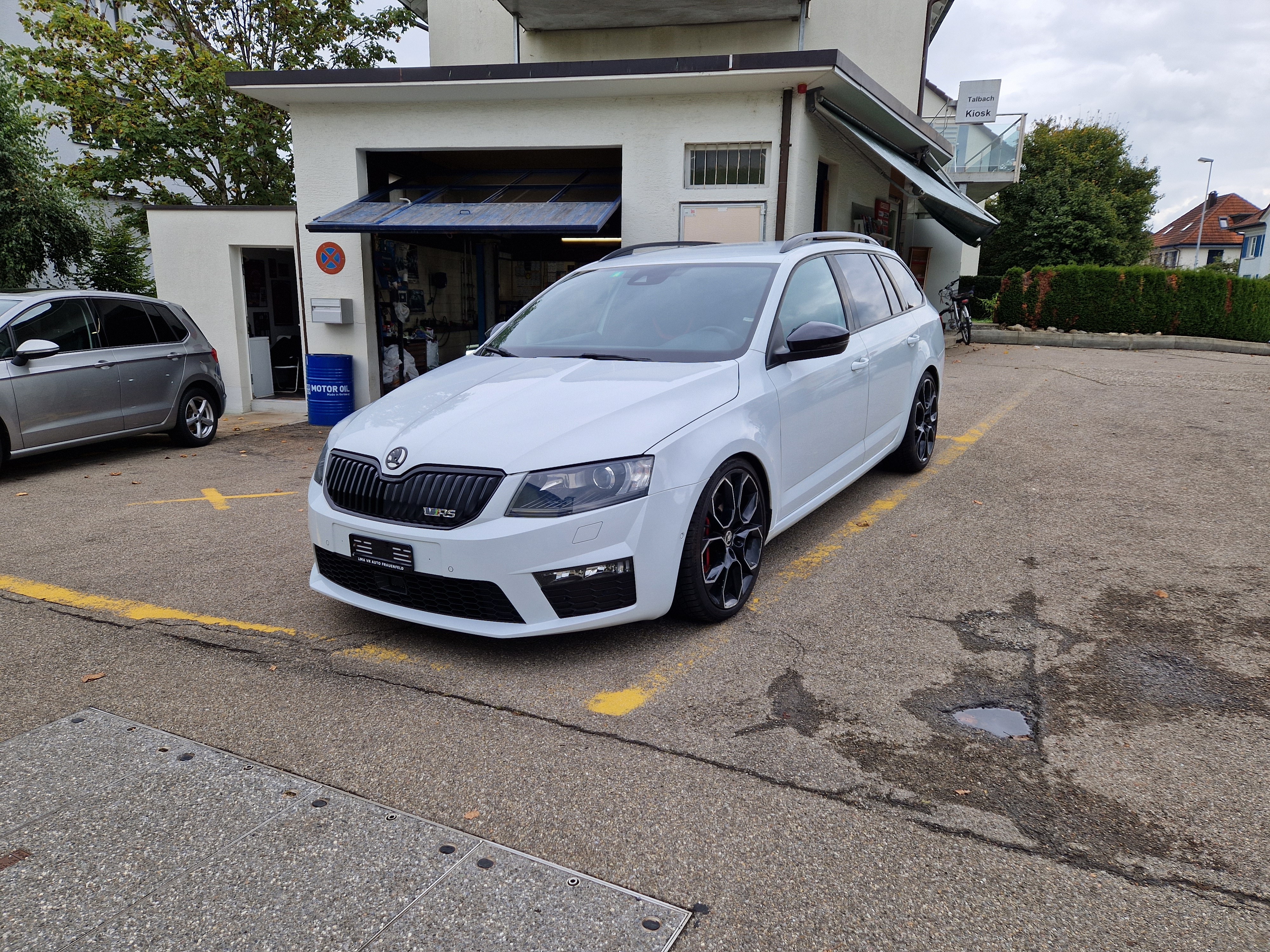 SKODA Octavia Combi 2.0 TSI RS DSG