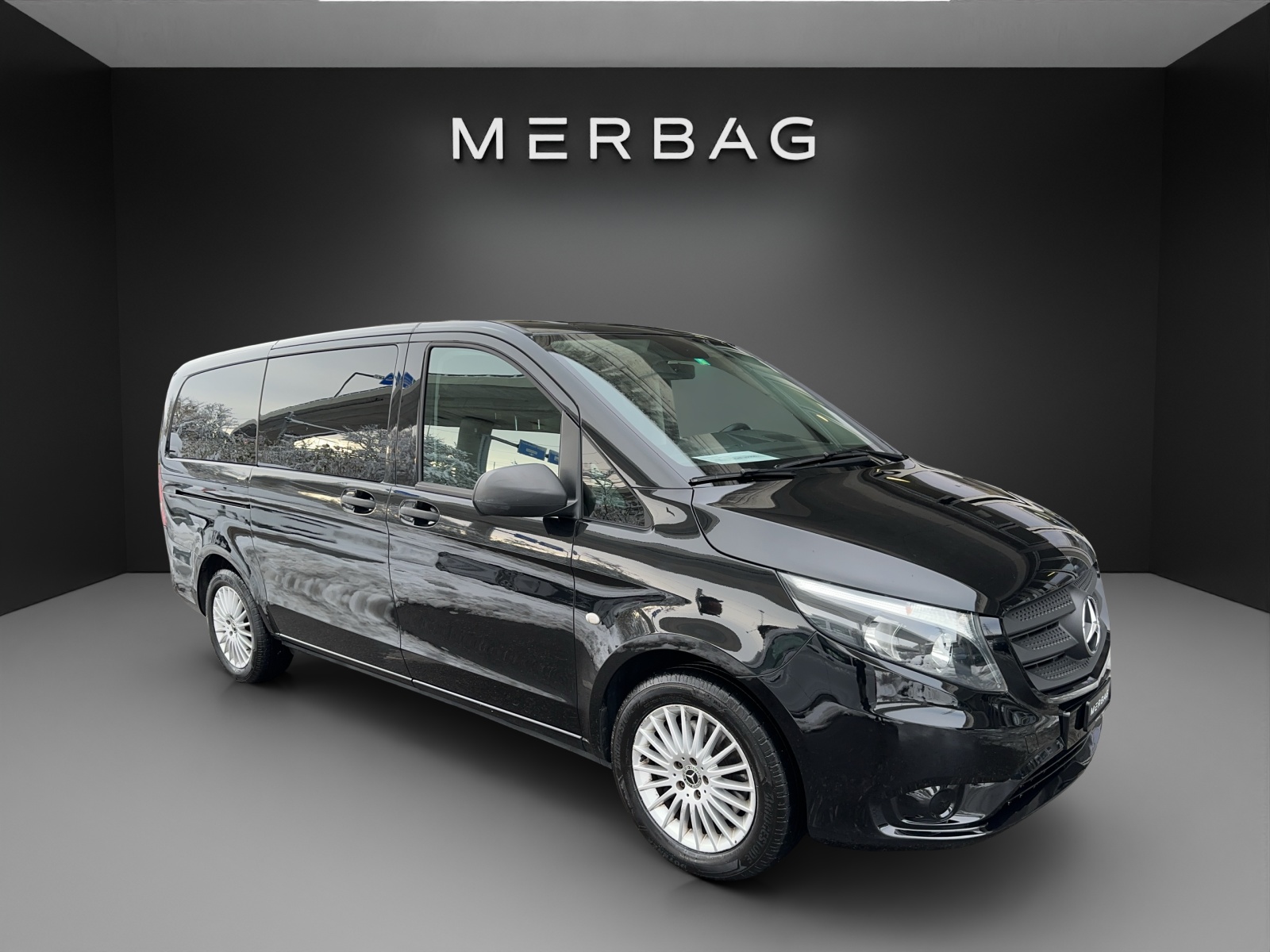 MERCEDES-BENZ Vito 116 CDI Lang Pro Tourer 4Matic 9G-Tronic