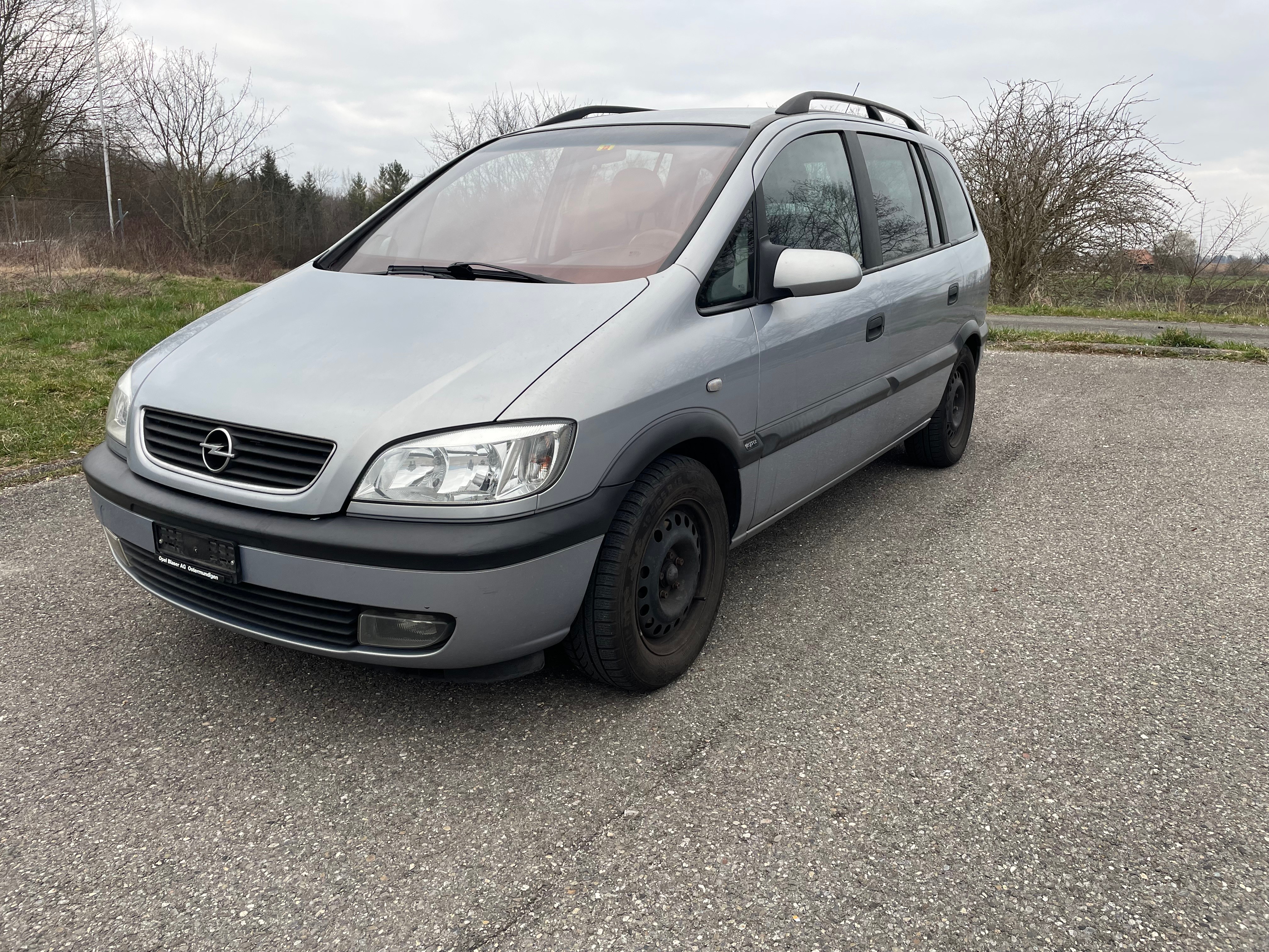 OPEL Zafira 1.8i 16V Club