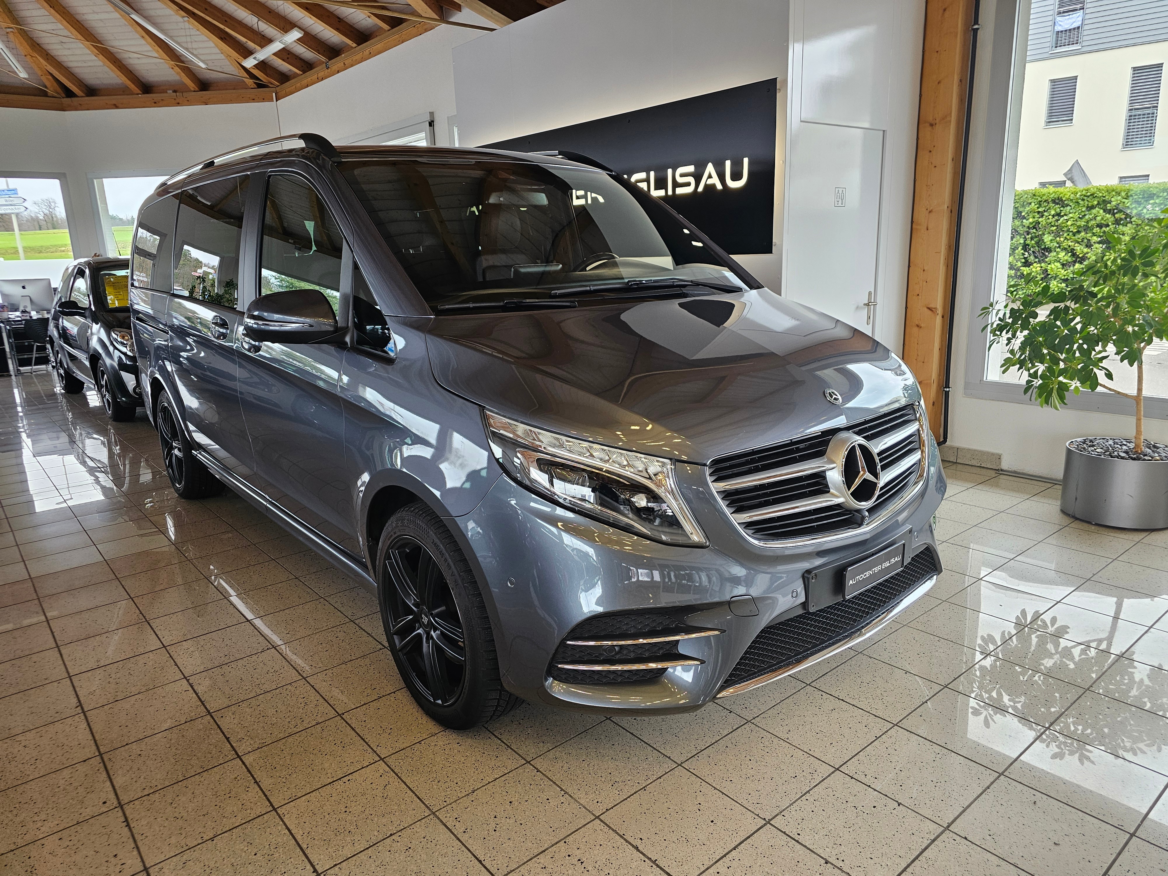 MERCEDES-BENZ V 250 d Avantgarde lang 4Matic 7G-Tronic