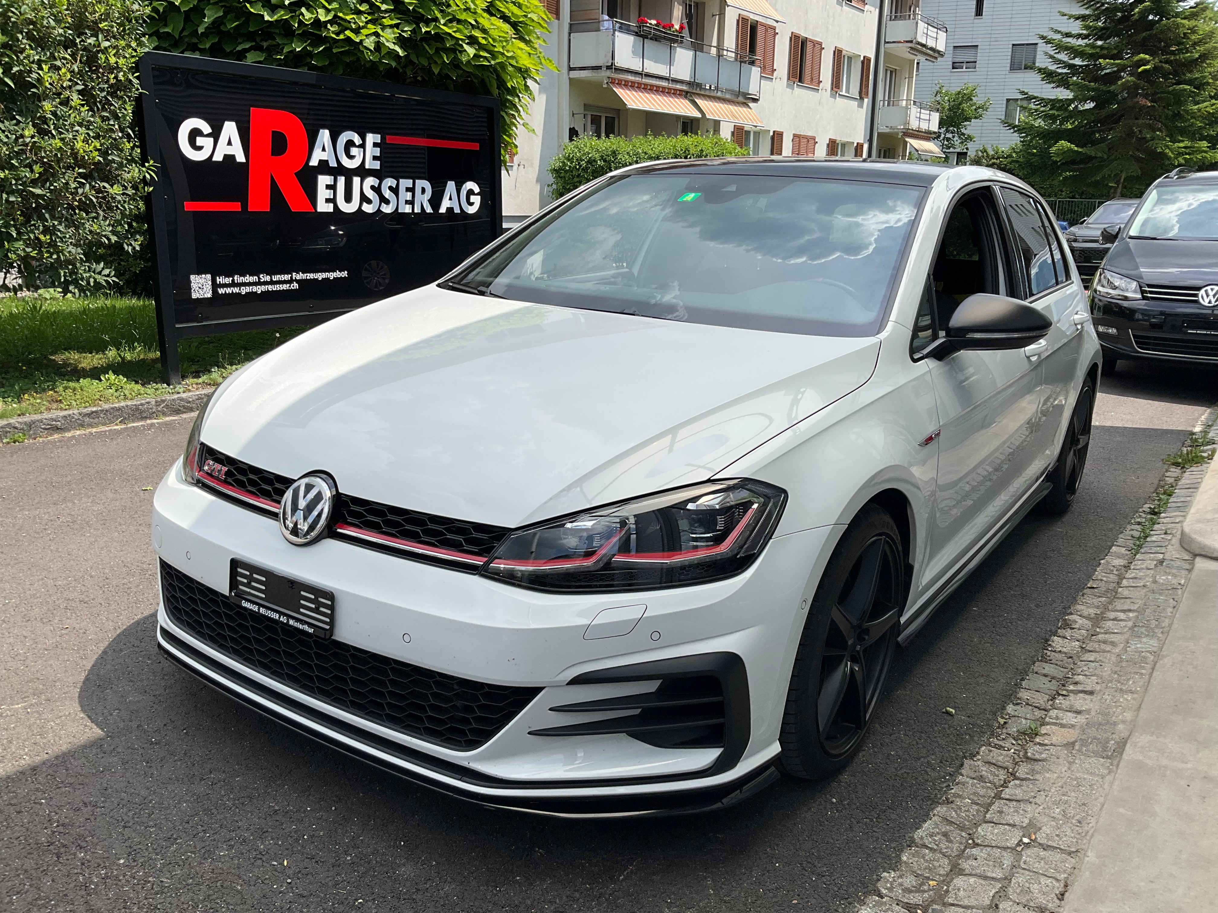 VW Golf 2.0 TSI GTI TCR DSG