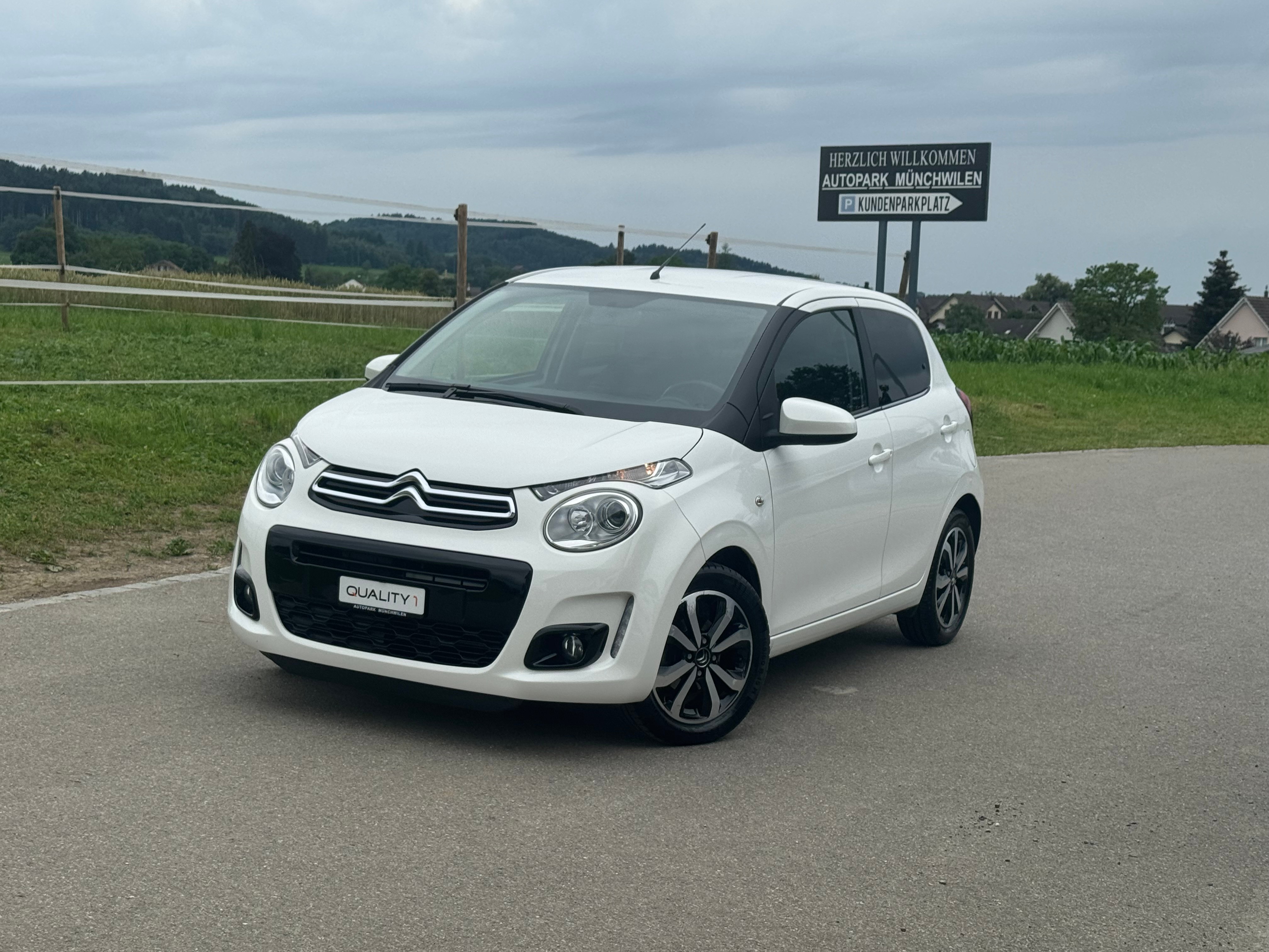 CITROEN C1 1.0 VTi Shine Airscape Stop&Start