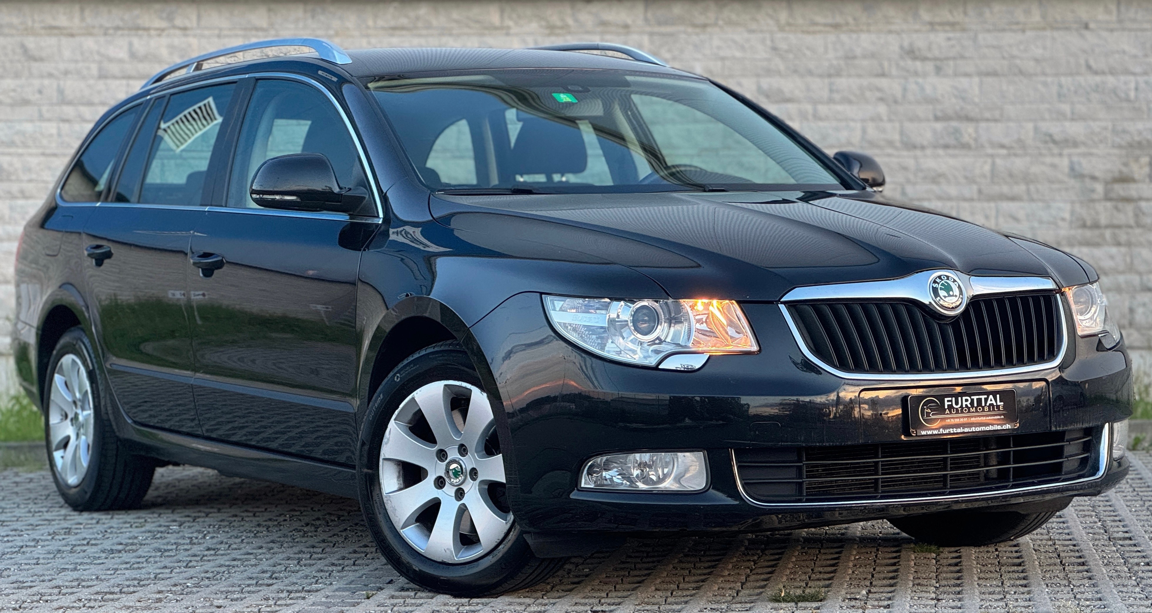 SKODA Superb Combi 2.0 TDi Ambition DSG