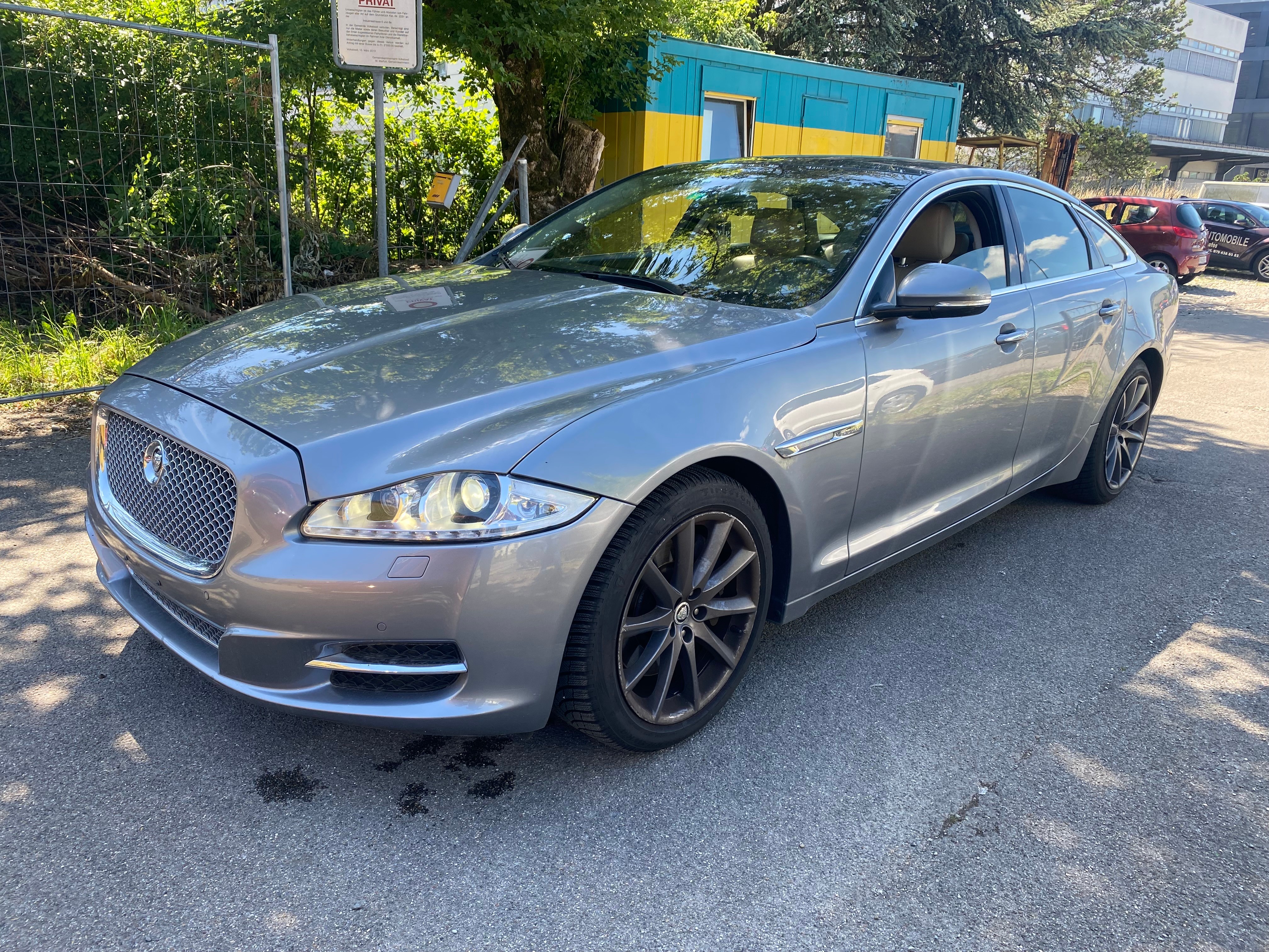 JAGUAR XJ 3.0d V6 Premium Luxury Automatic