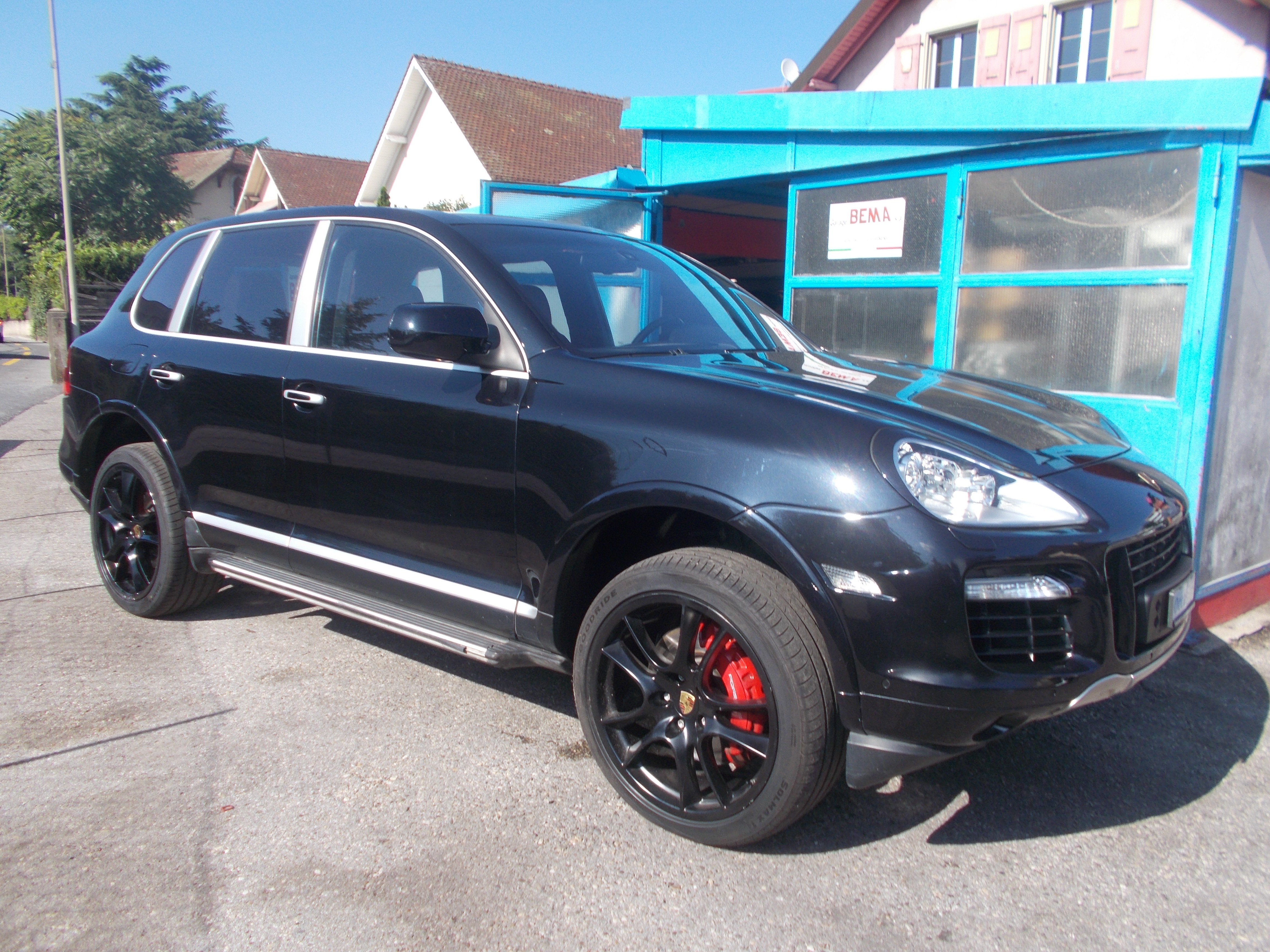 PORSCHE Cayenne Turbo