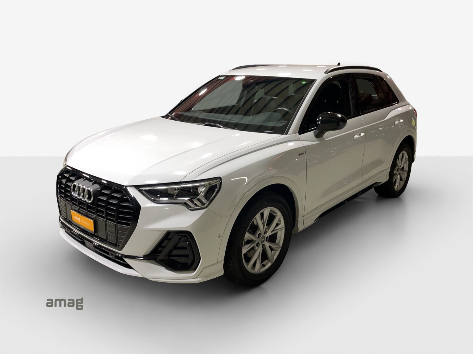 AUDI Q3 35 TDI S line Attraction quattro S-tronic