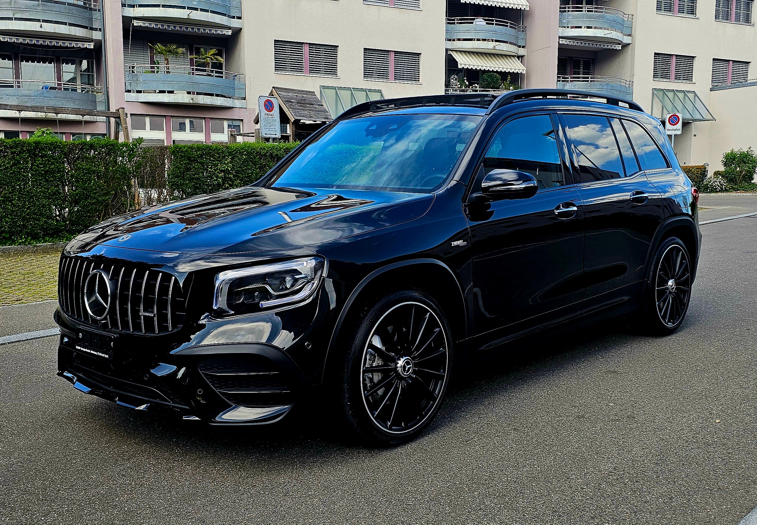 MERCEDES-BENZ GLB 35 AMG 4Matic 8G-Tronic, Vollaustatung,Sitzheizung,Sitzlüftung,360 Kamera, Panorama-Dach,Head-Up