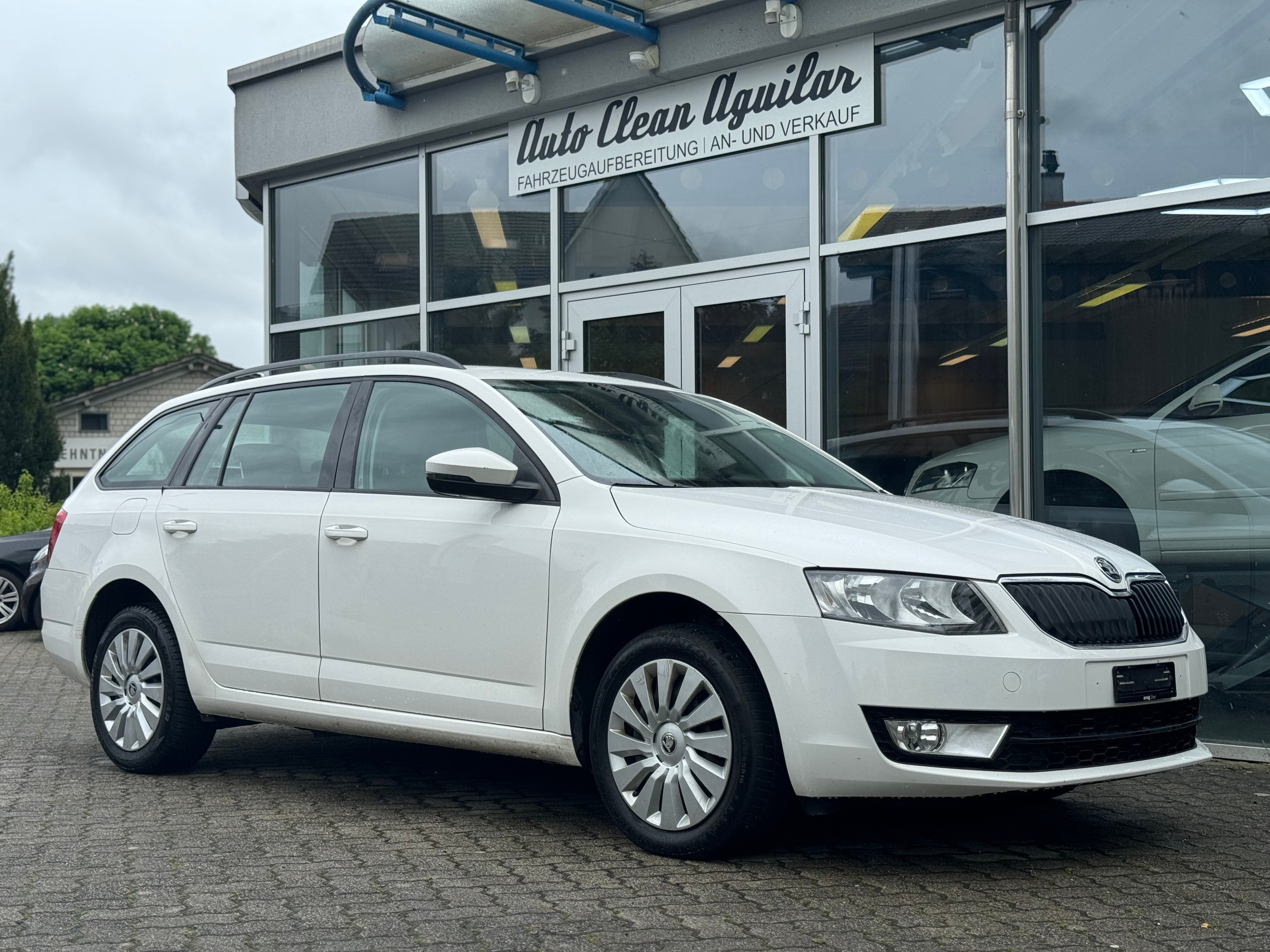 SKODA Octavia Combi 1.6 TDI Ambition 4x4