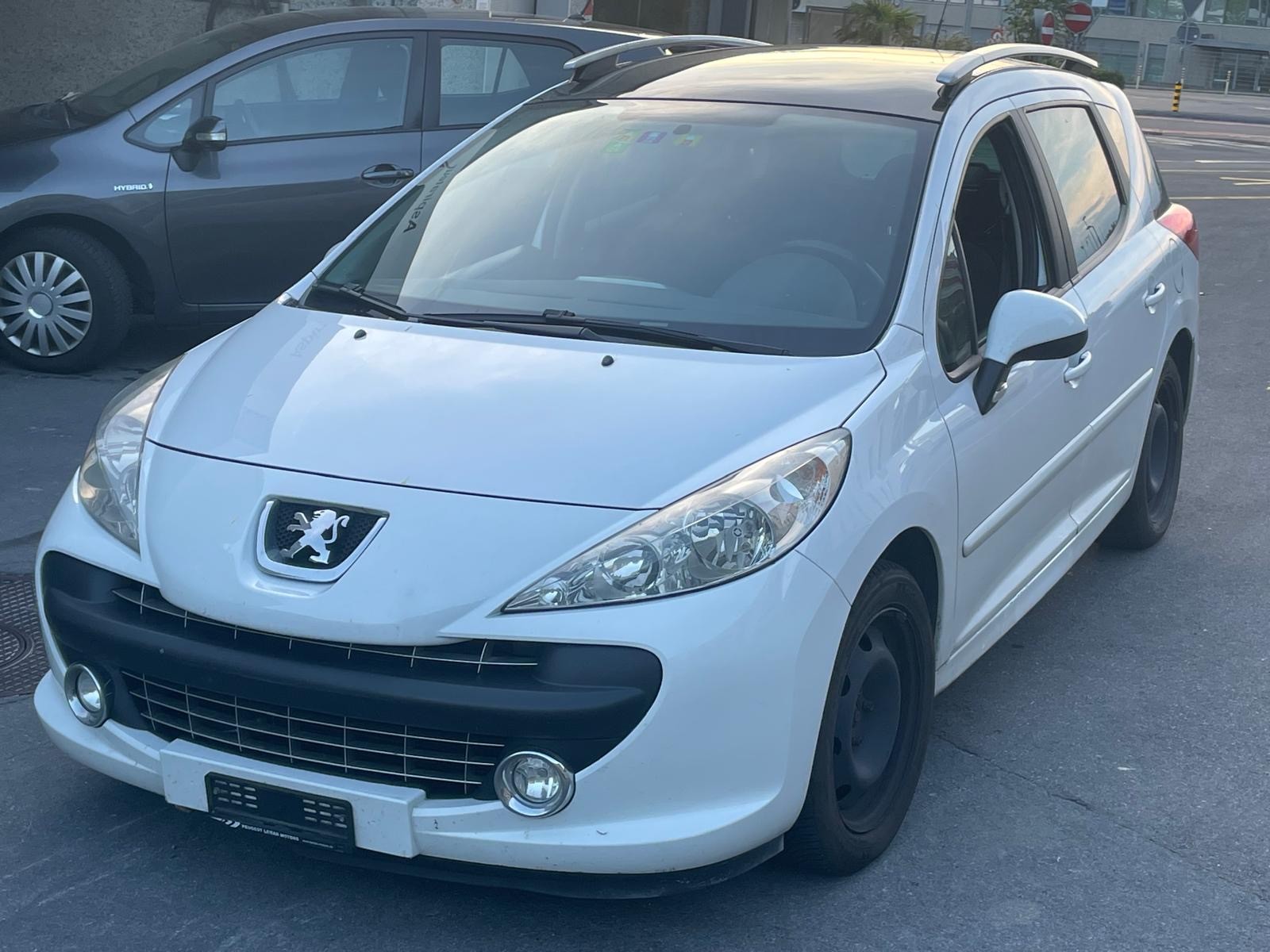 PEUGEOT 207 SW 1.6 HDI Sport