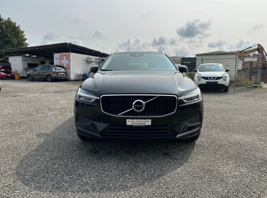 VOLVO XC60 B4 Diesel Mild Hybrid AWD Momentum Geartronic