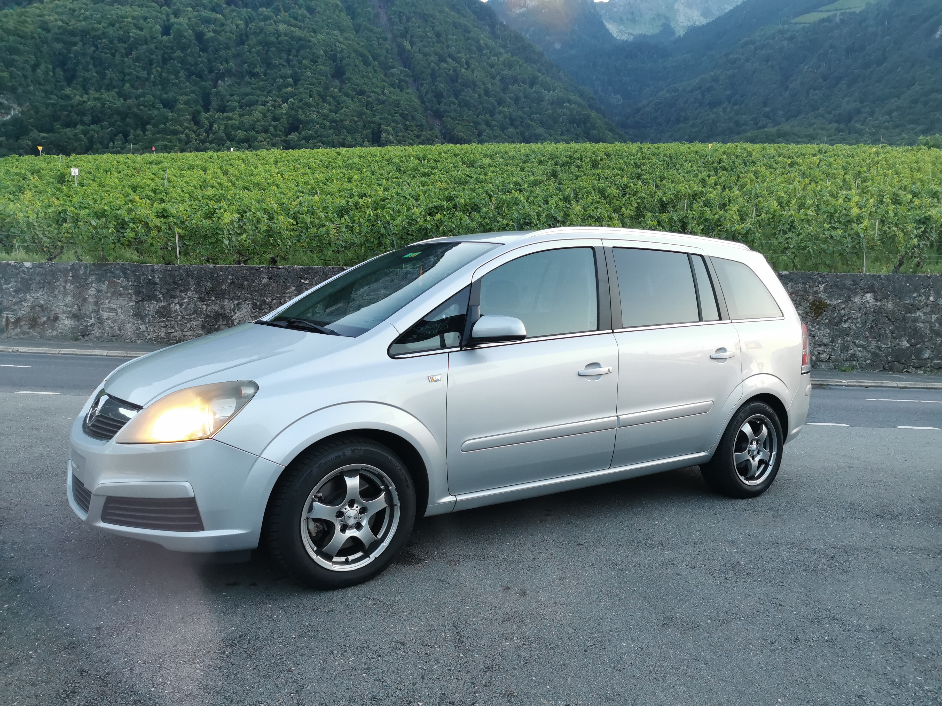 OPEL Zafira 1.9 CDTI Sport Automatic