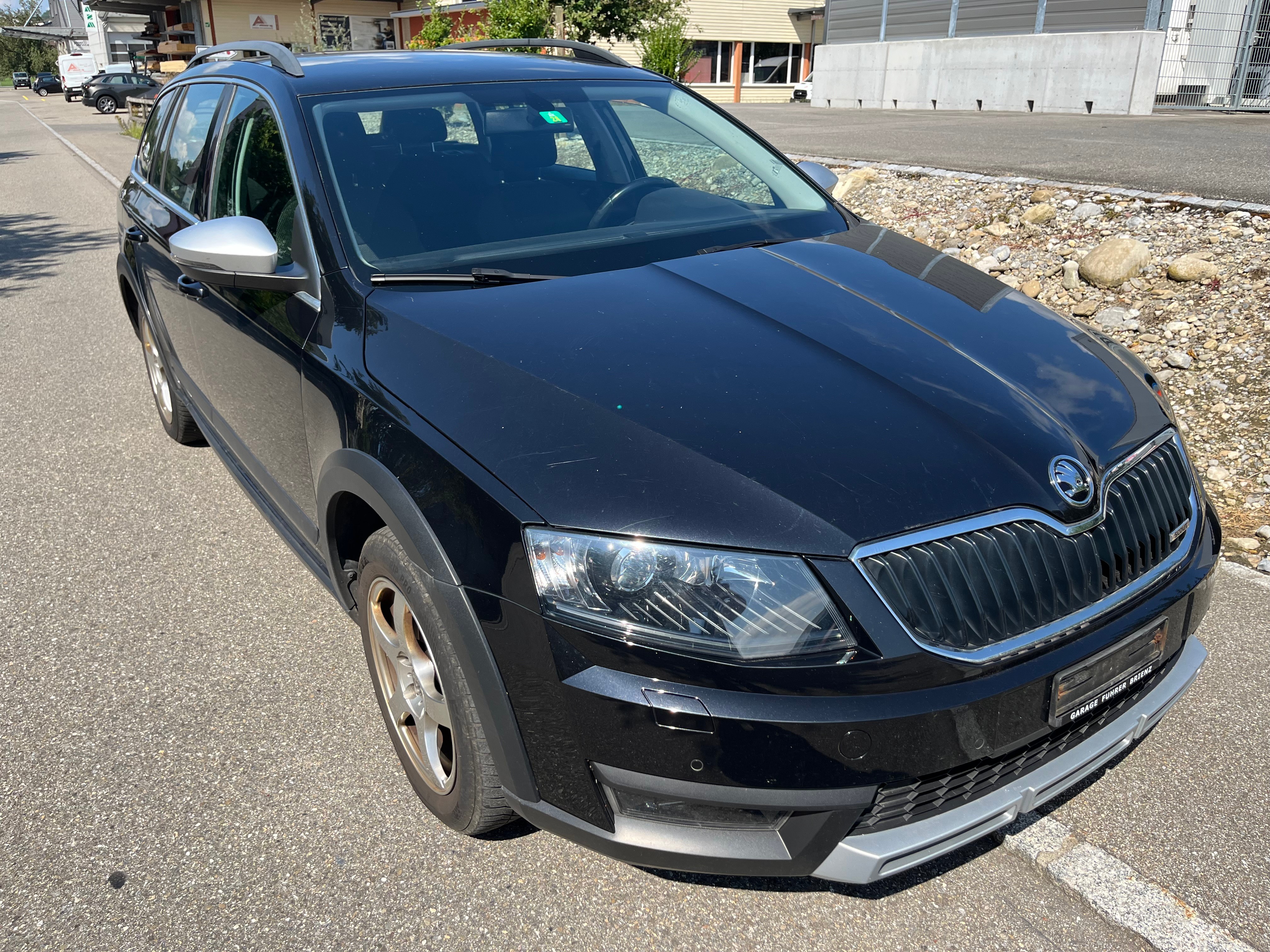 SKODA Octavia Combi 2.0 TDI Scout 4x4