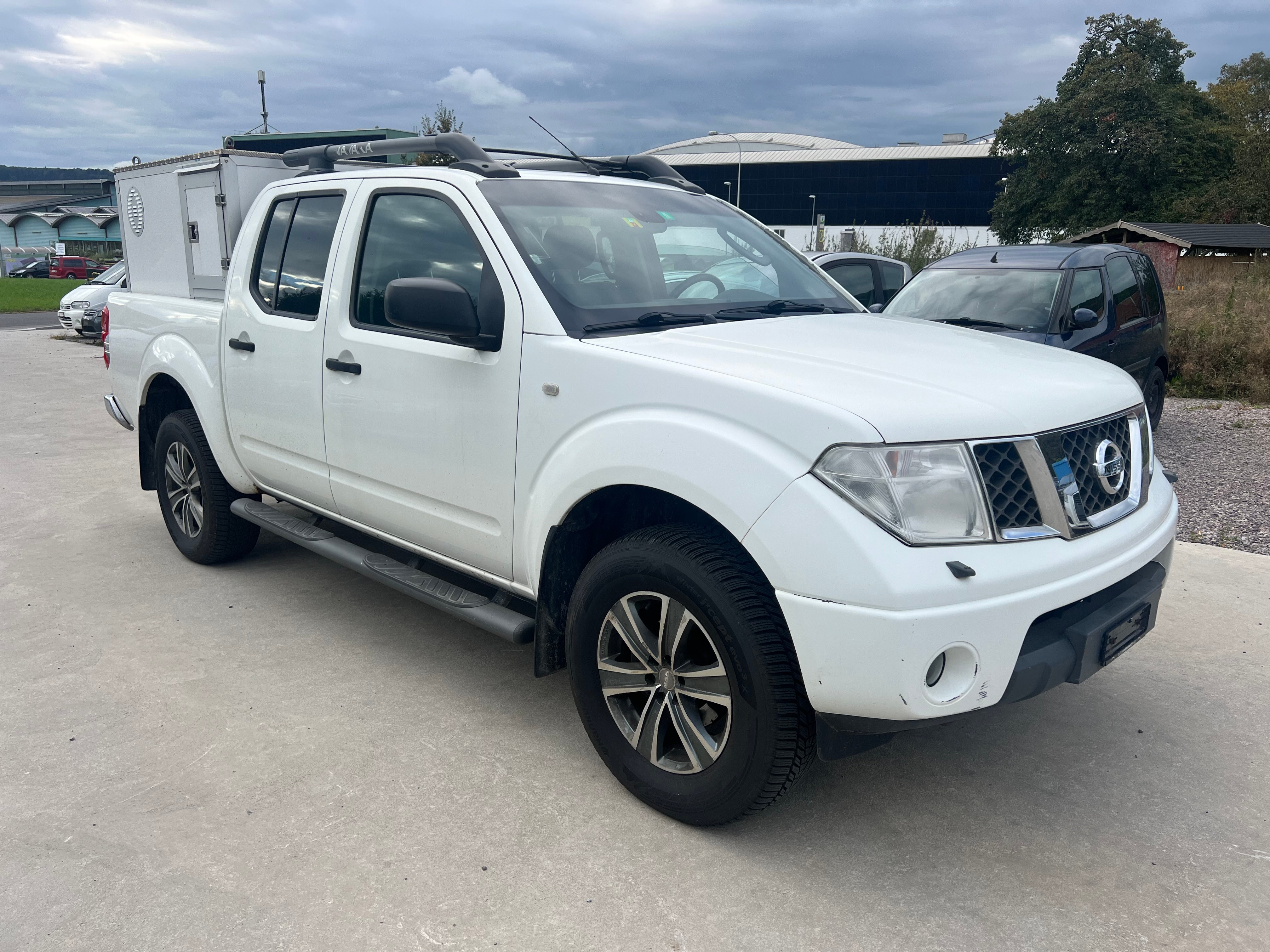 NISSAN Navara Double Cab LE 2.5 dCi 4WD