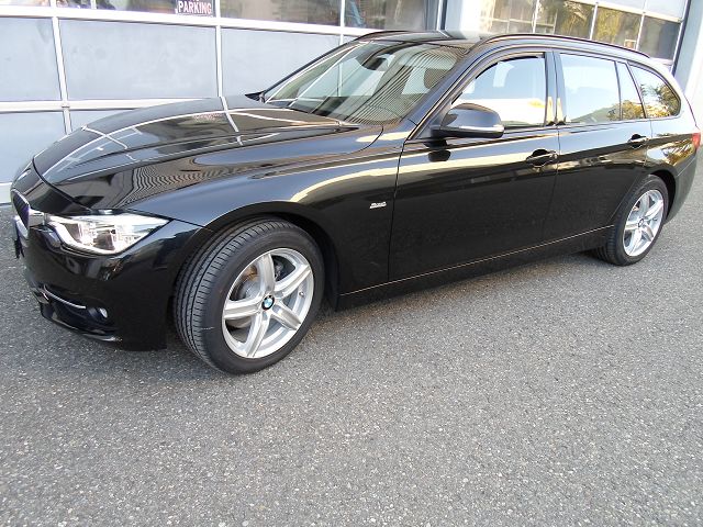 BMW 320d xDrive Touring