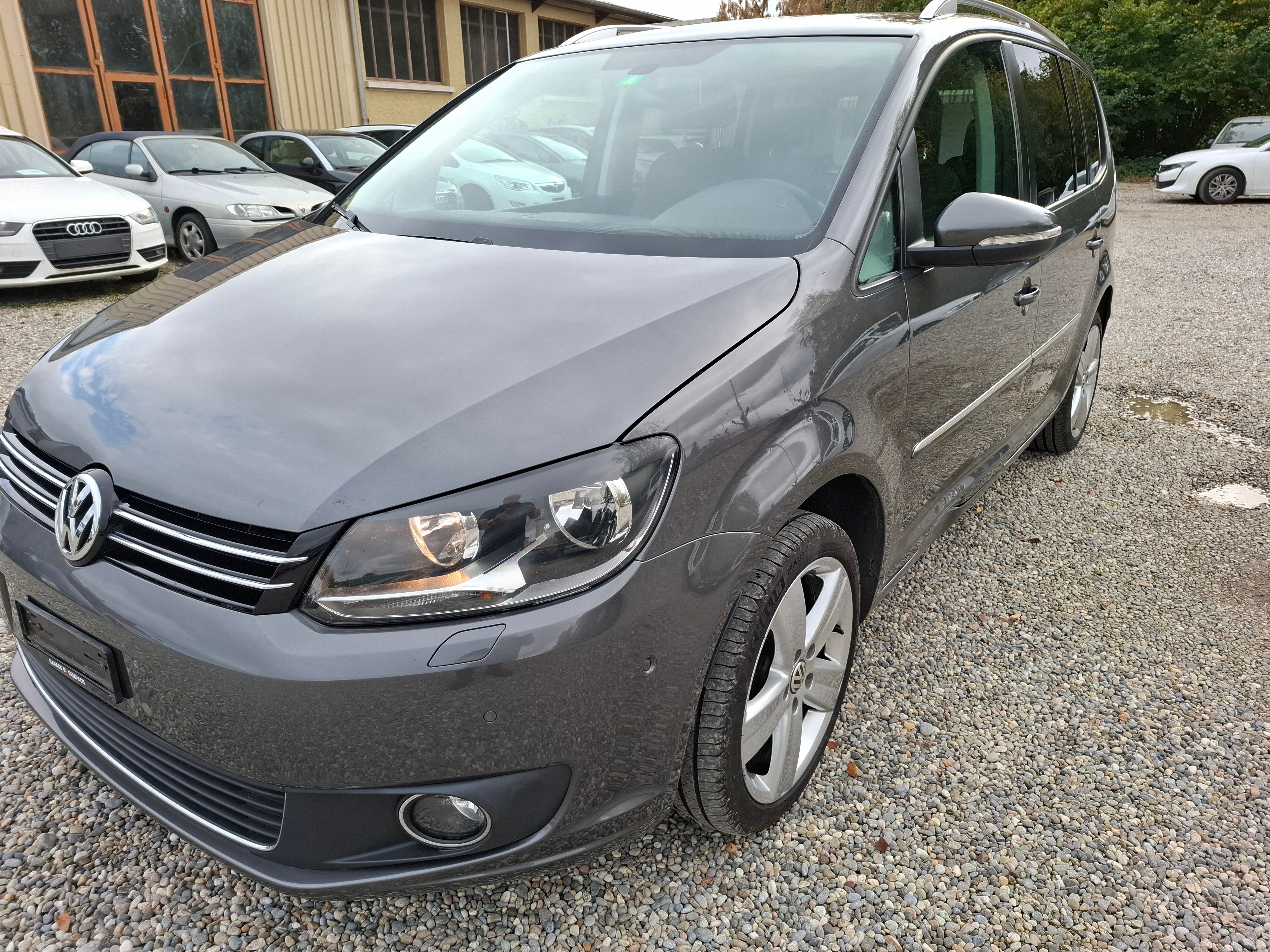 VW Touran 2.0 TDI Highline DSG