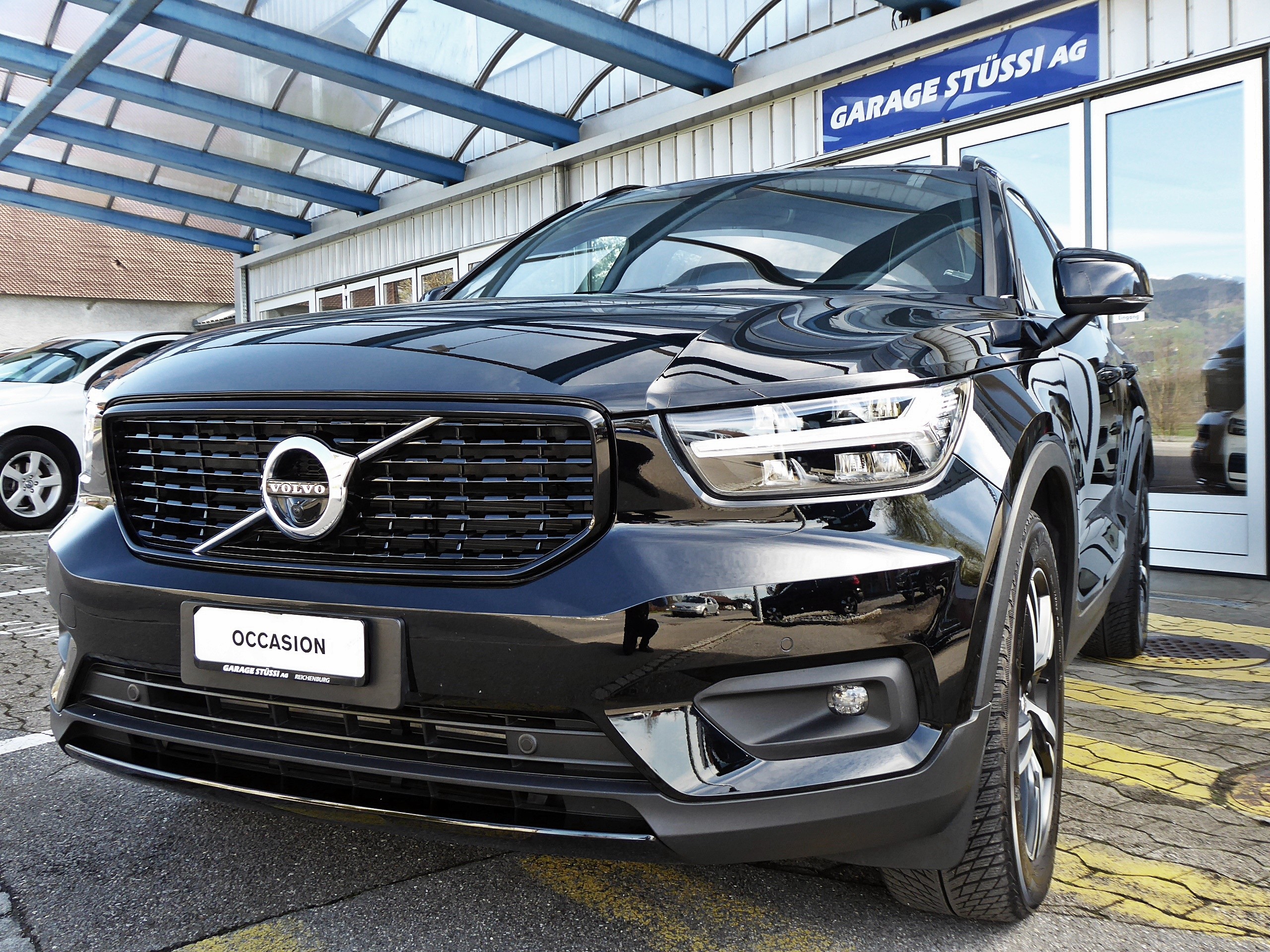 VOLVO XC40 T5 AWD R-Design