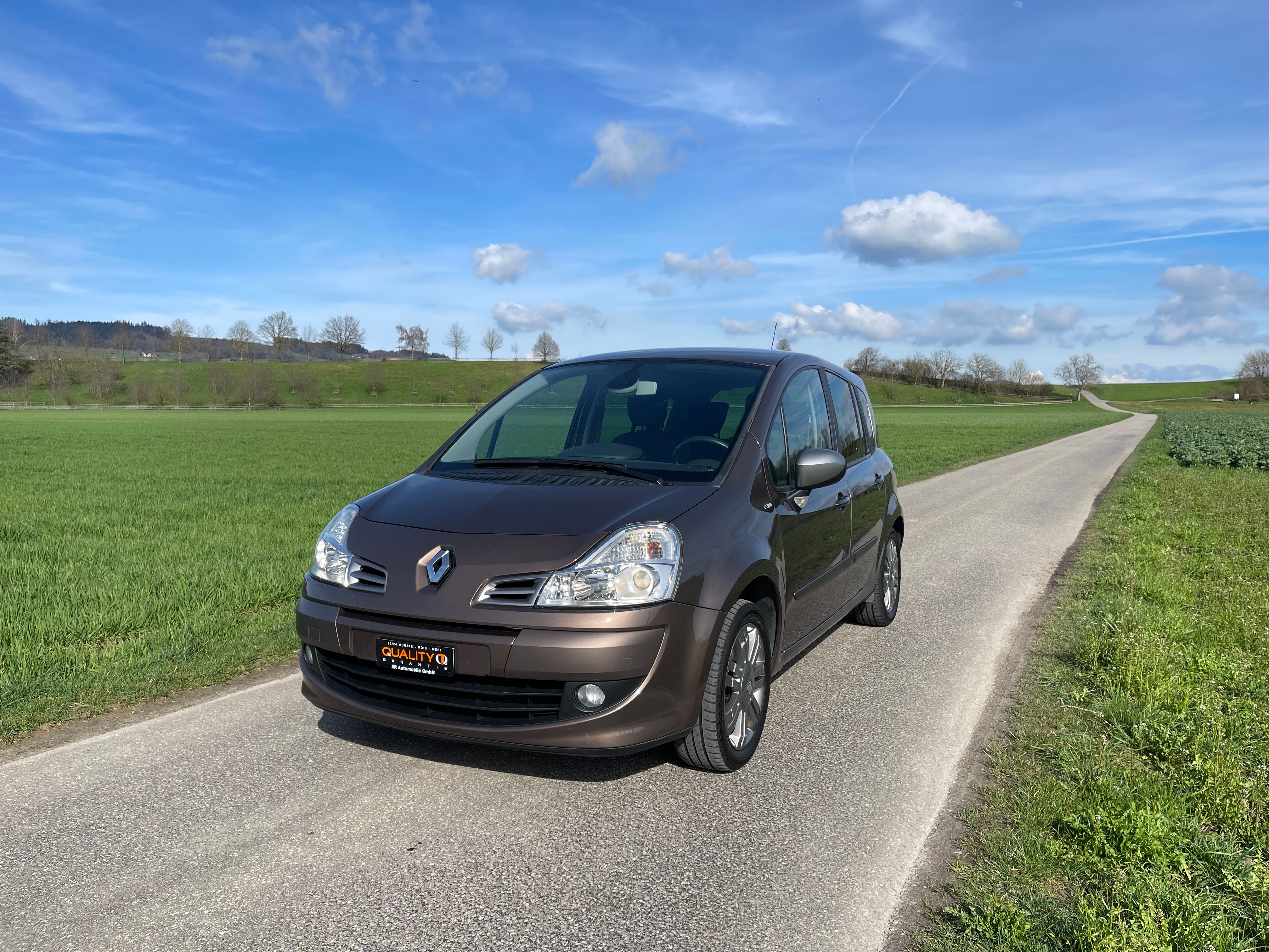 RENAULT Modus 1.6 16V Night&Day Automatic