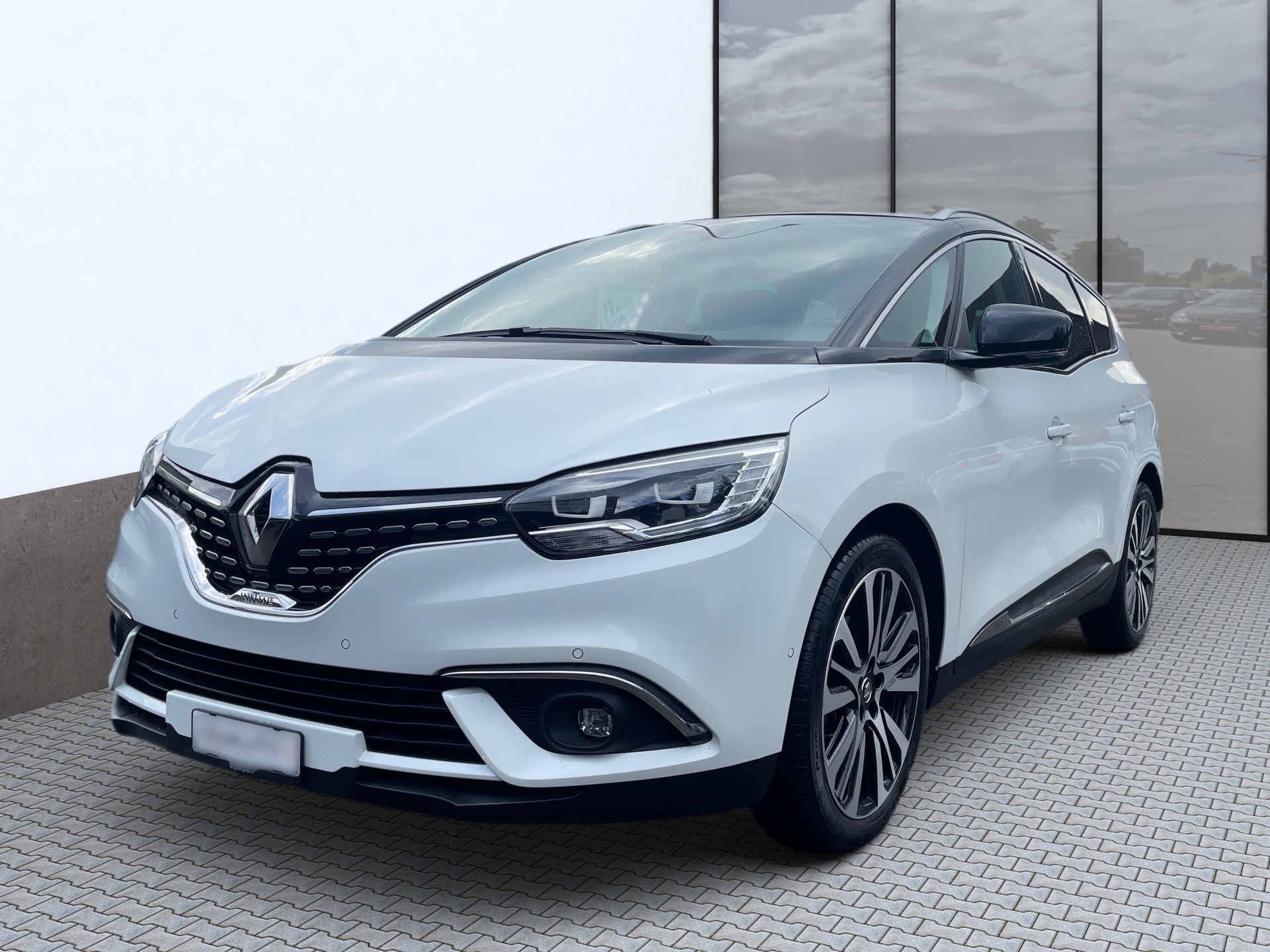 RENAULT Grand Scénic 1.8 dCi Initiale EDC