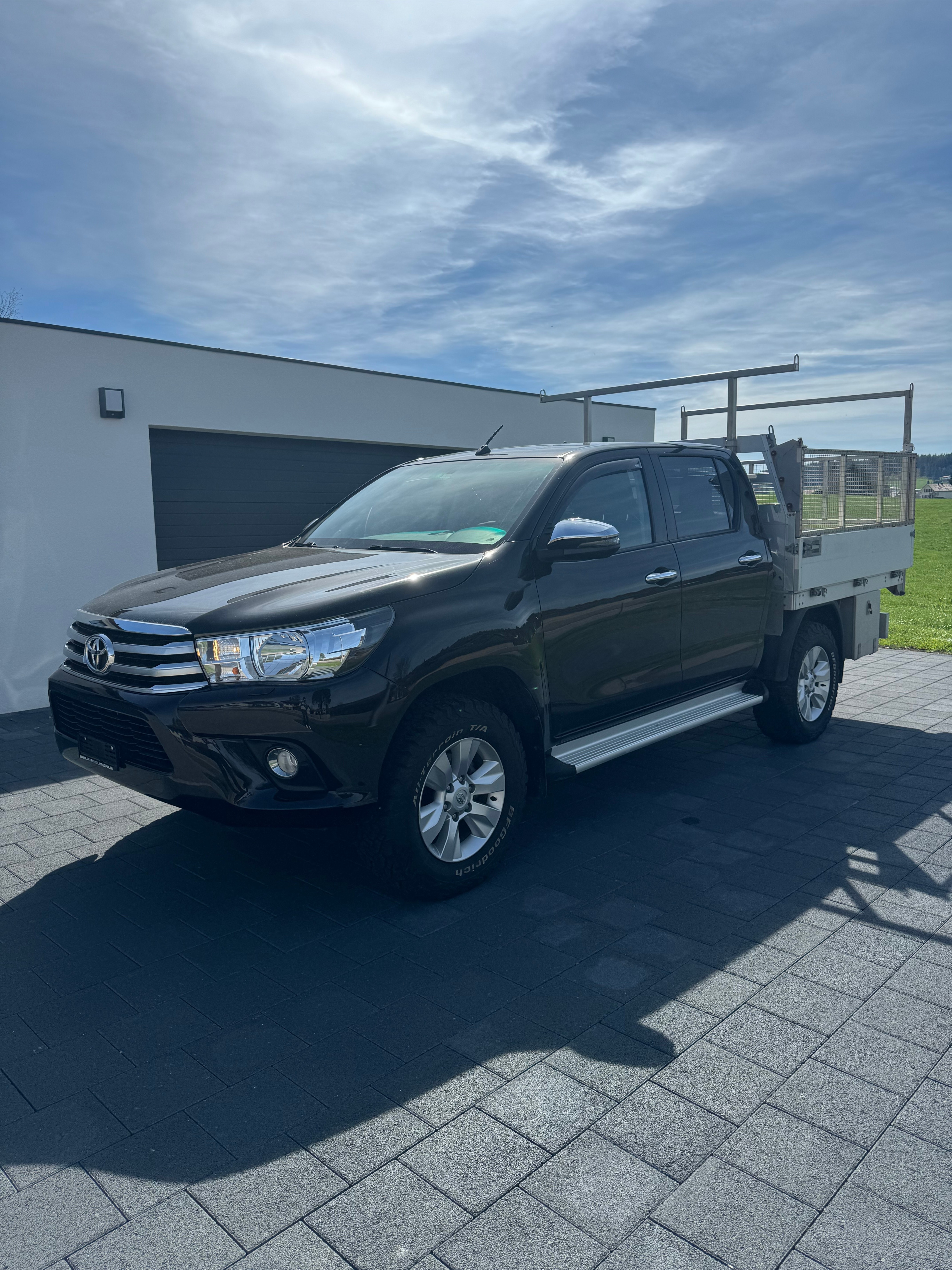 TOYOTA Hilux 2.4-4D Sol Premium Double Cab 4x4 A