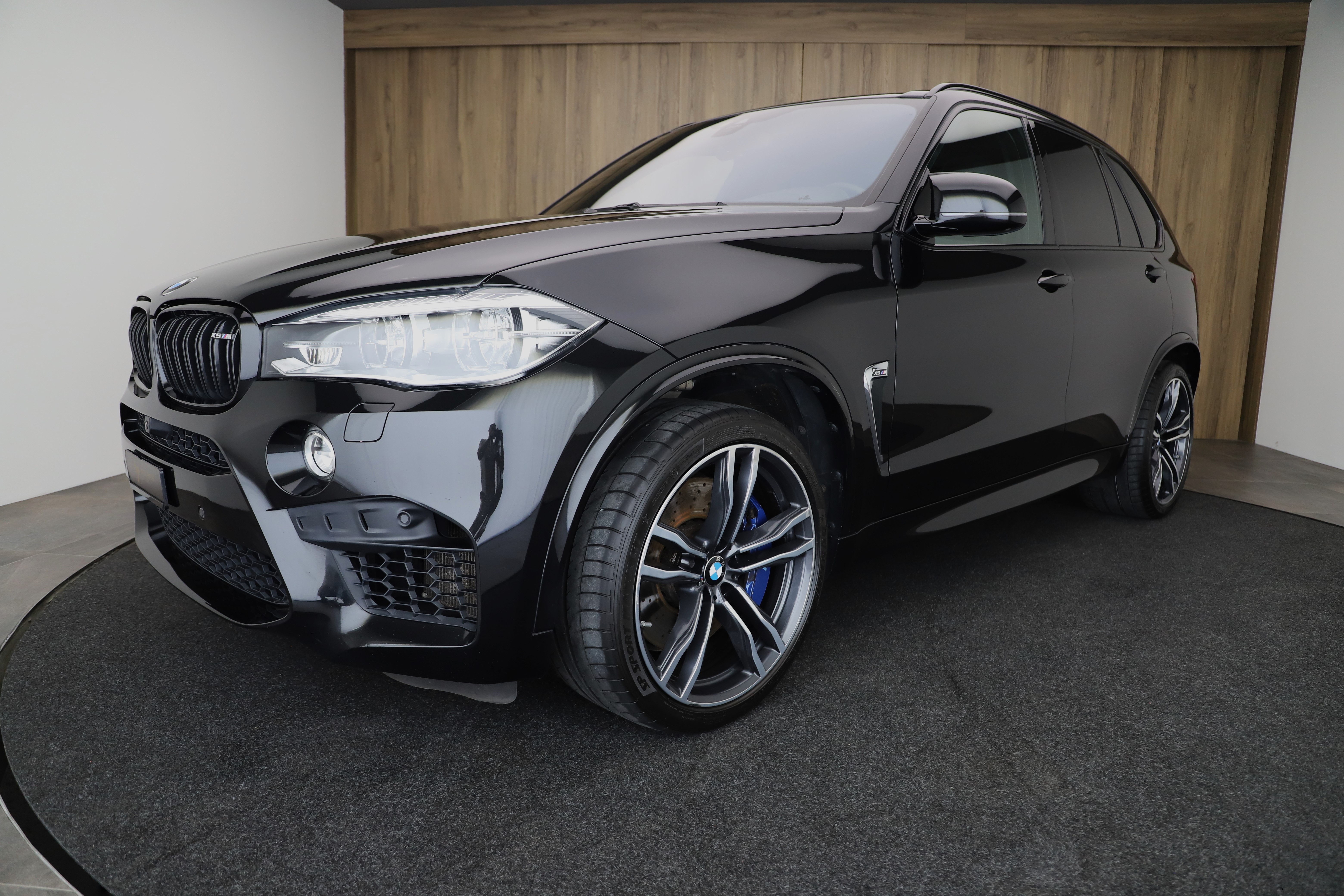 BMW X5M Steptronic