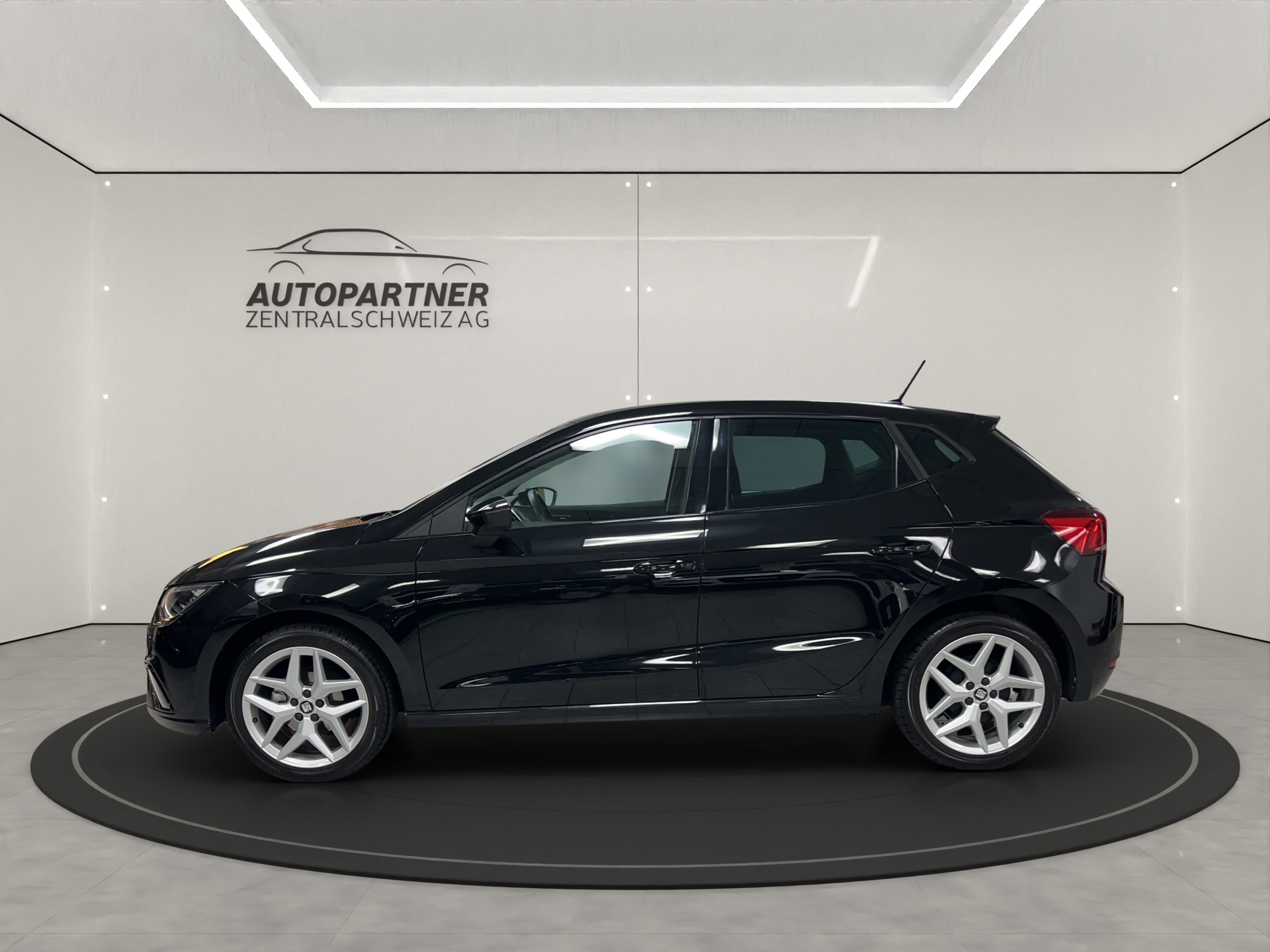 SEAT Ibiza 1.0 TGI Swiss FR