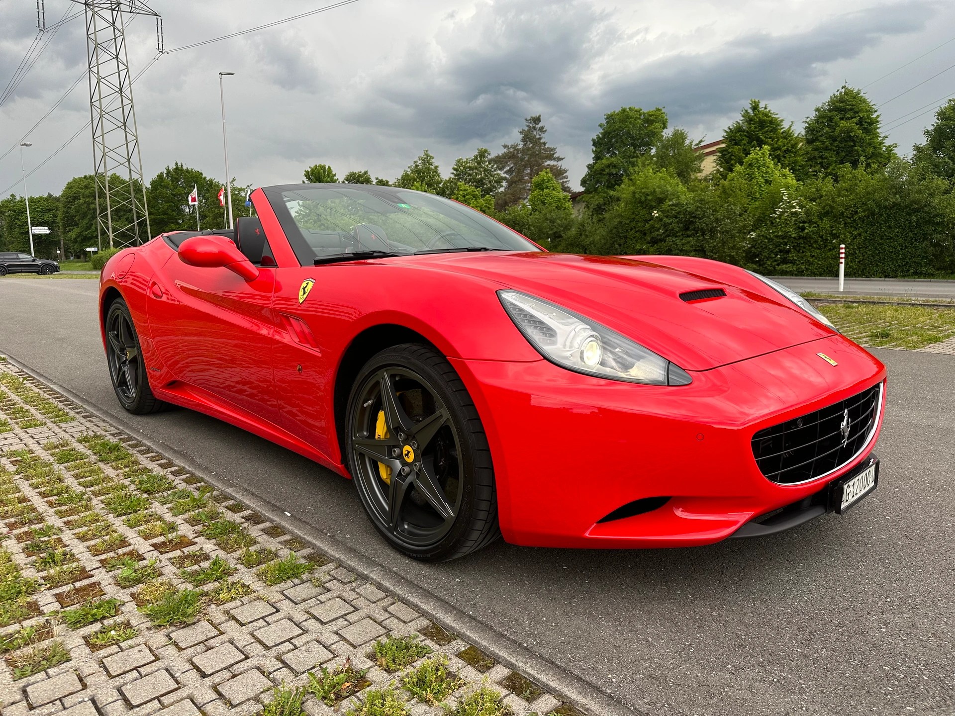 FERRARI California 4.3 V8