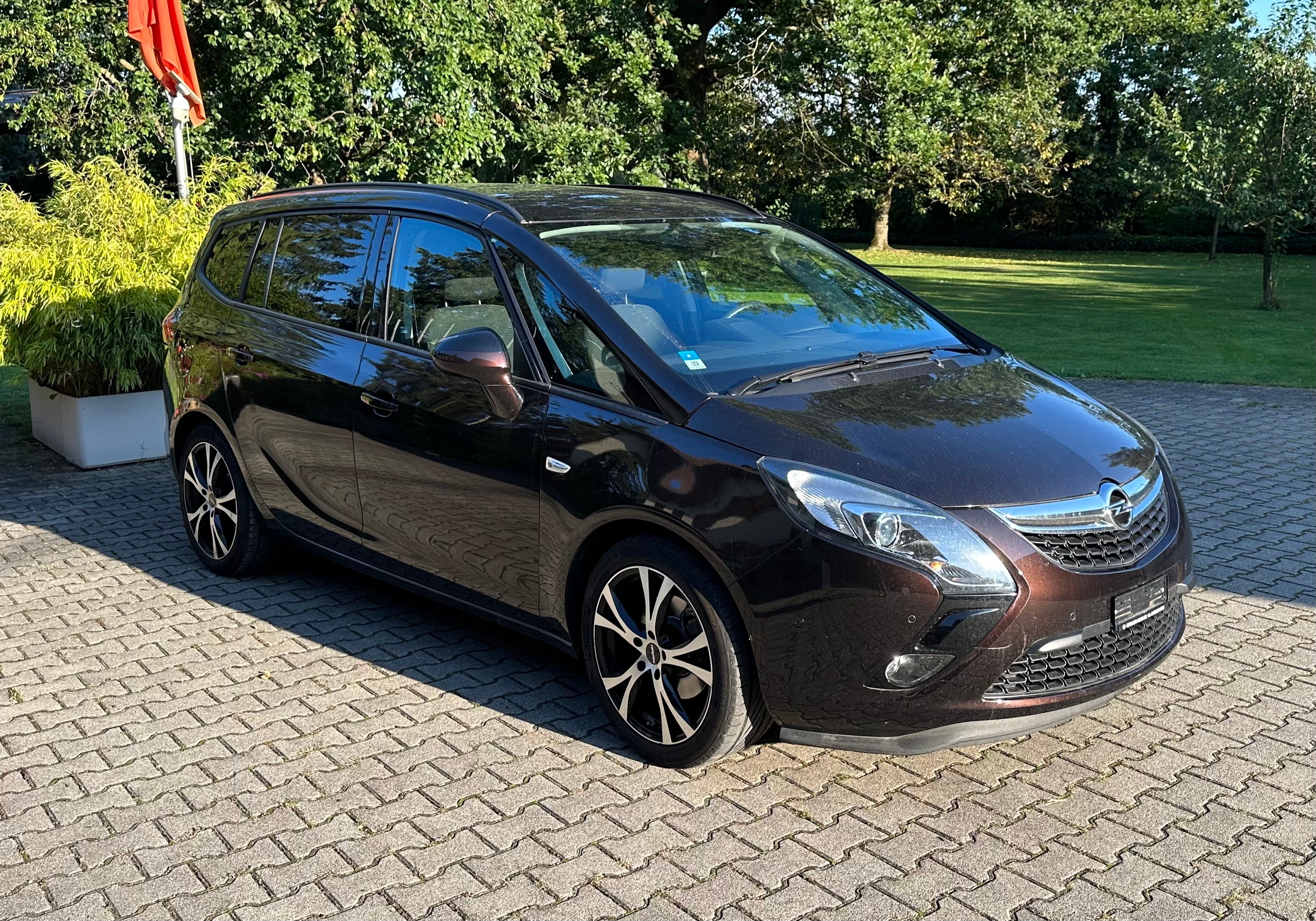 OPEL ZAFIRA