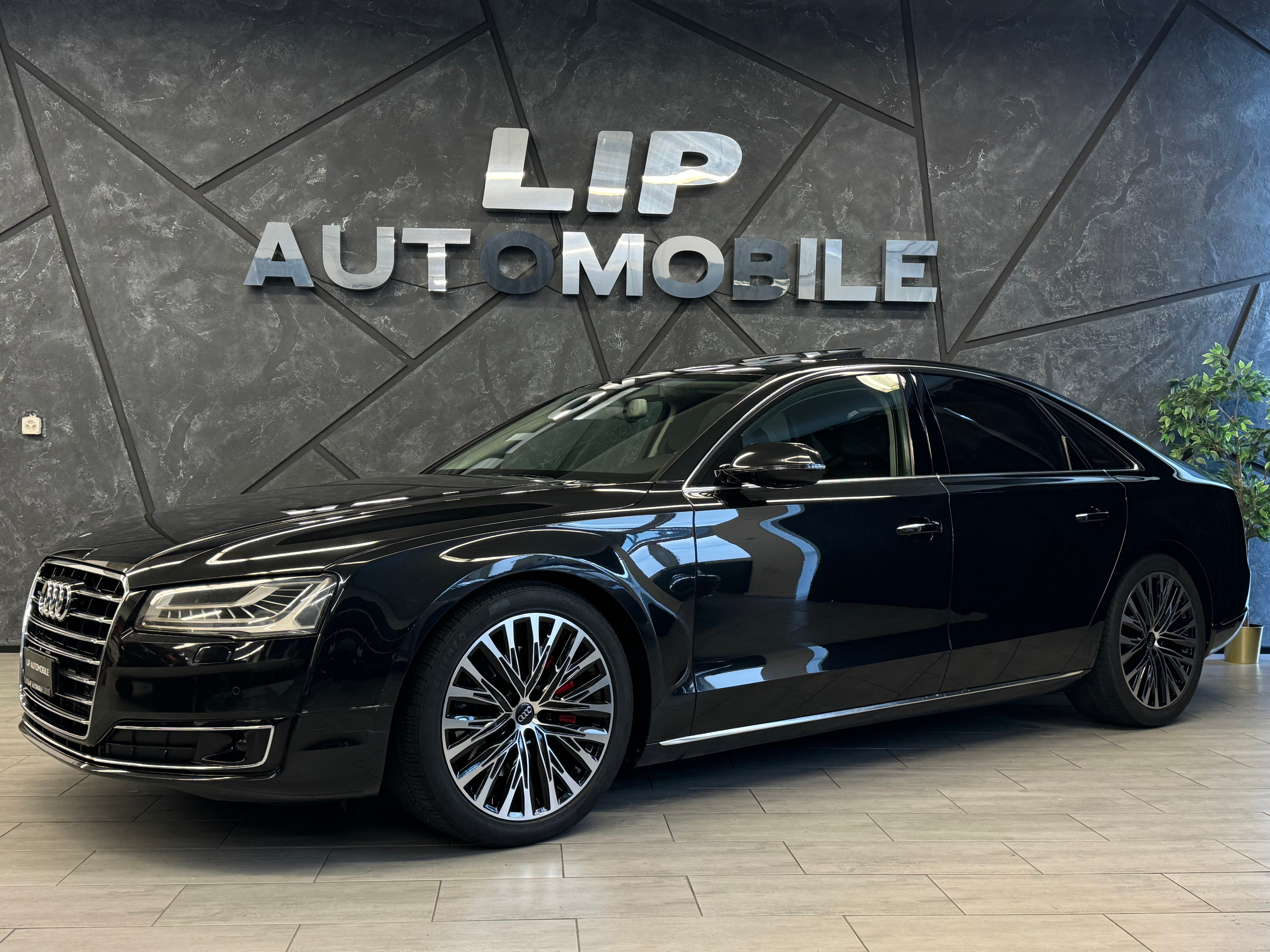 AUDI A8 3.0 TDI quattro tiptronic