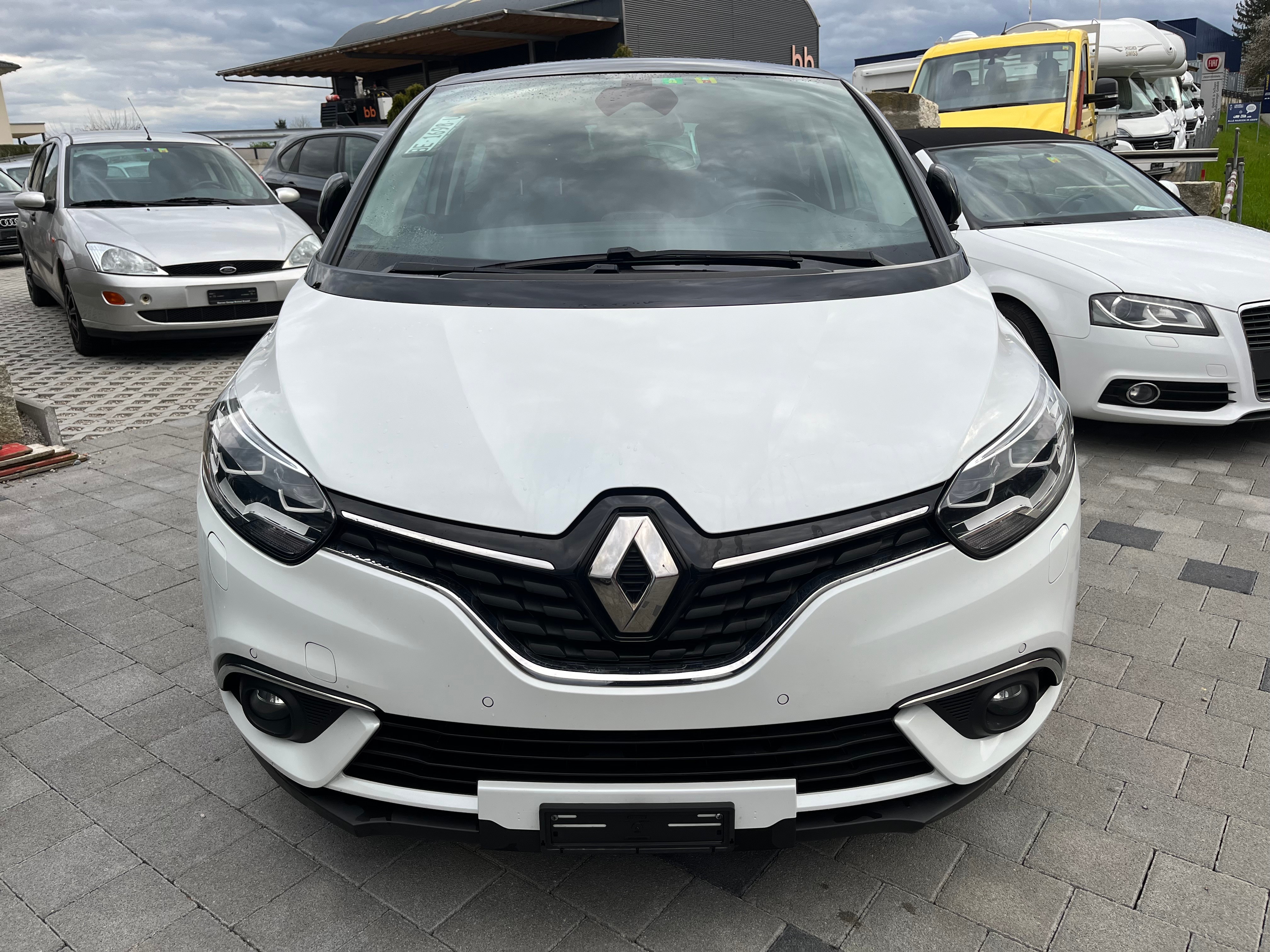 RENAULT Scénic 1.6 dCi Initiale Paris EDC