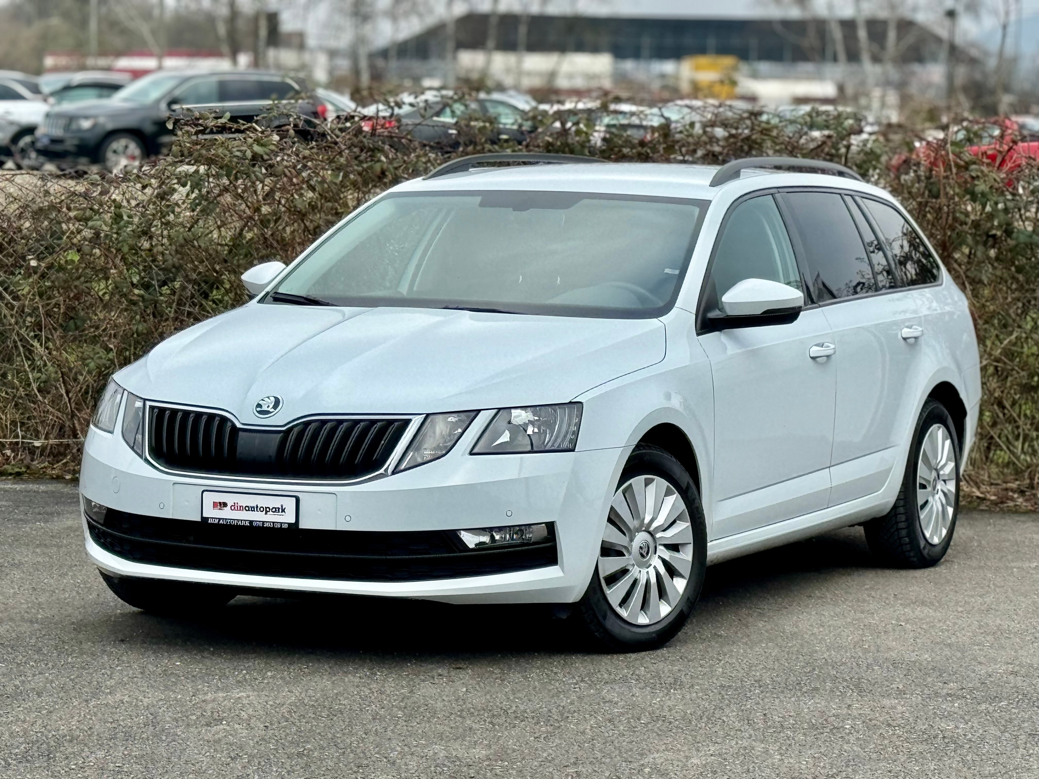 SKODA Octavia Combi 2.0 TSI Ambition DSG *CH-Fahrzeug*