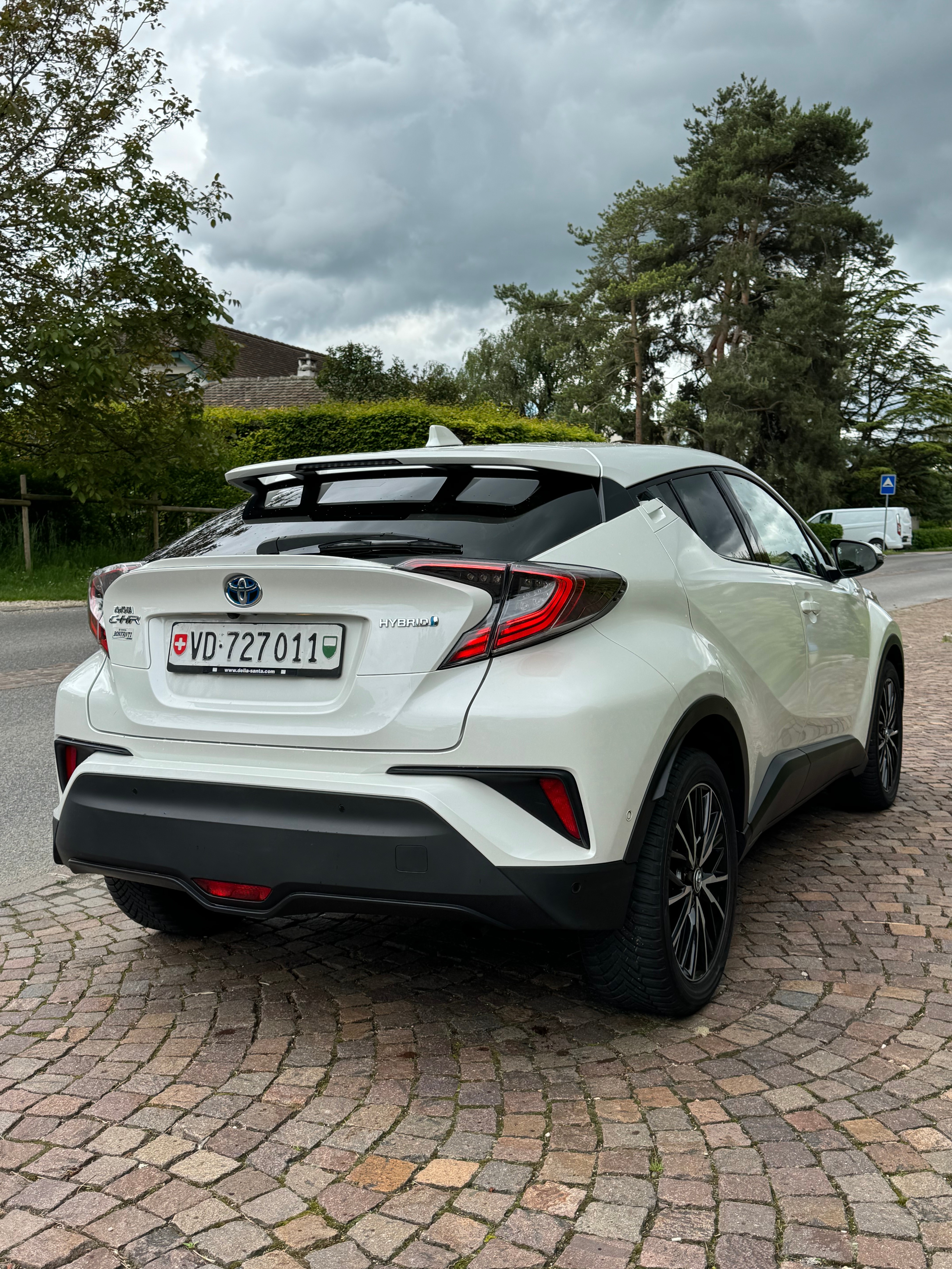 TOYOTA C-HR 1.8 HSD Limited CVT