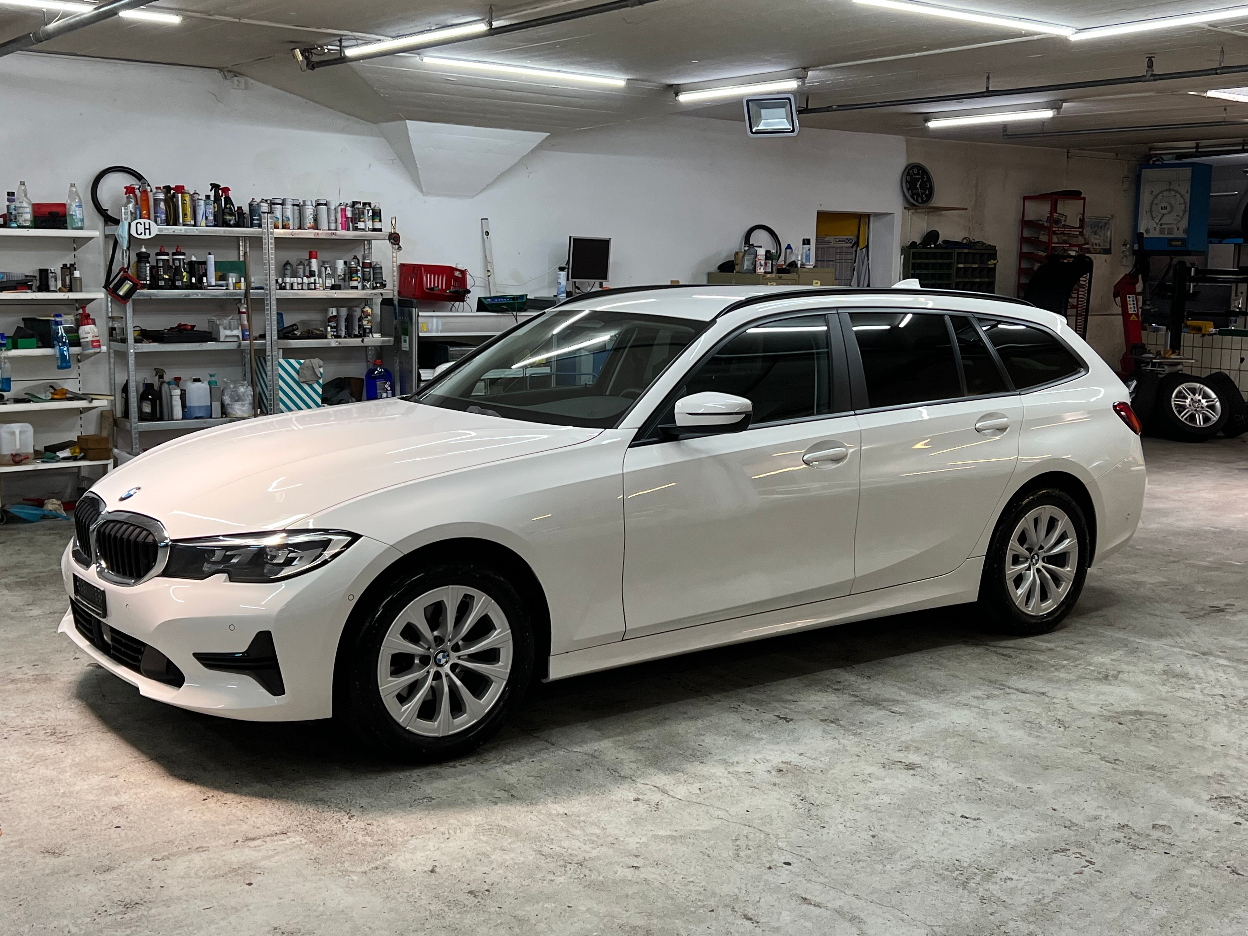 BMW 320d xDrive 48V Touring Sport Line Steptronic