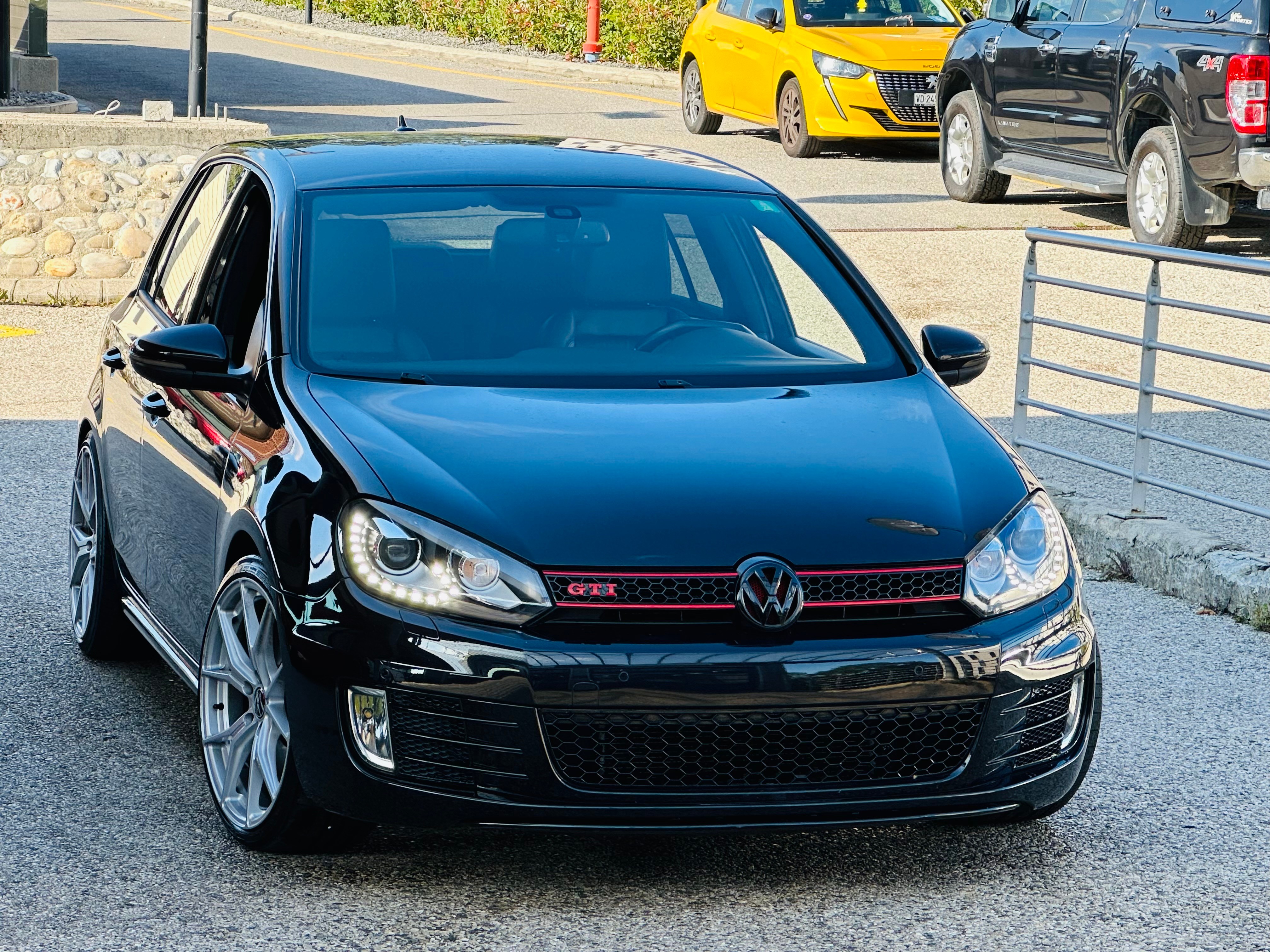 VW Golf 2.0 TSI GTI Team