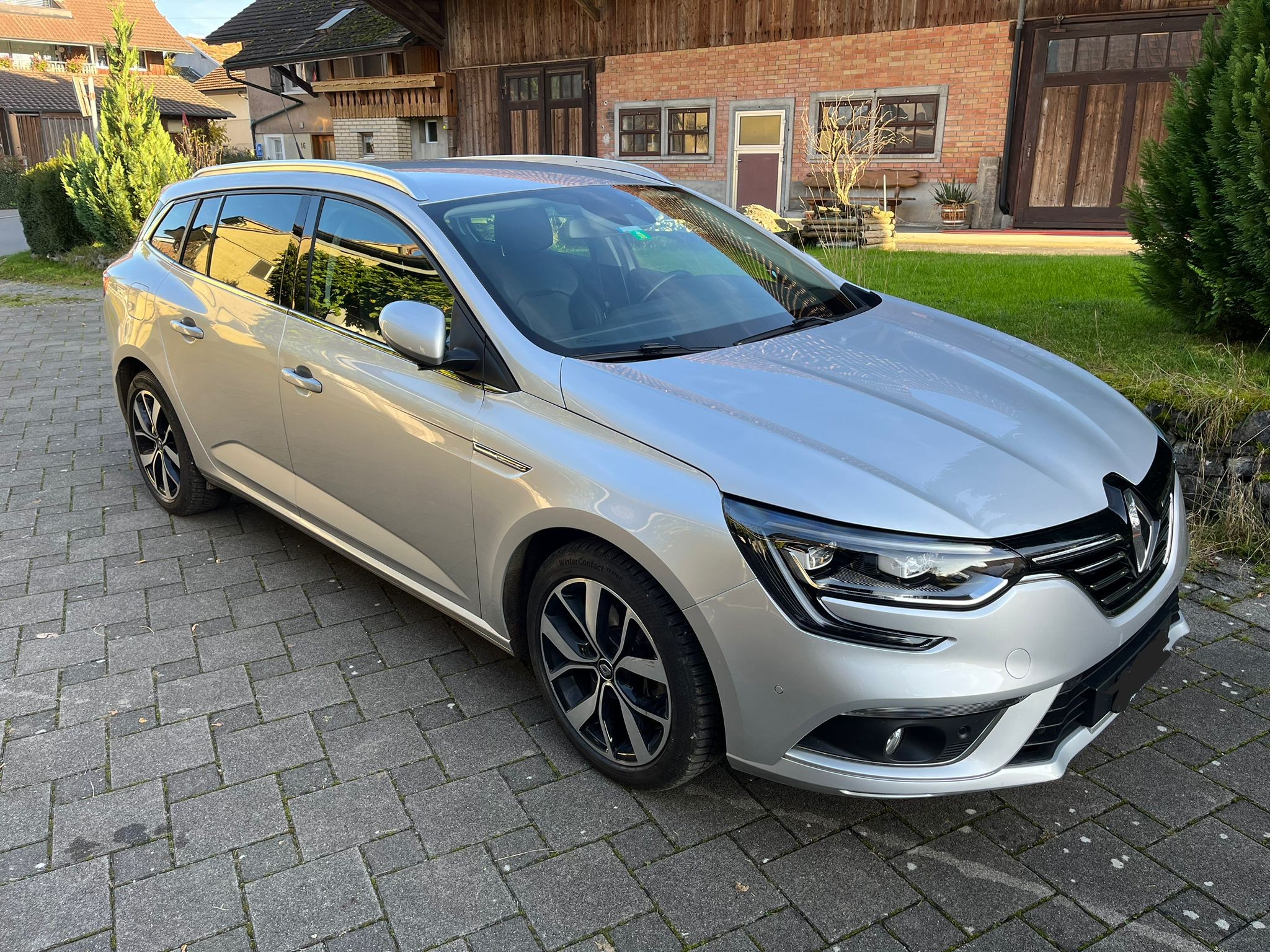 RENAULT Mégane Grandtour 1.3 16V Turbo Intens