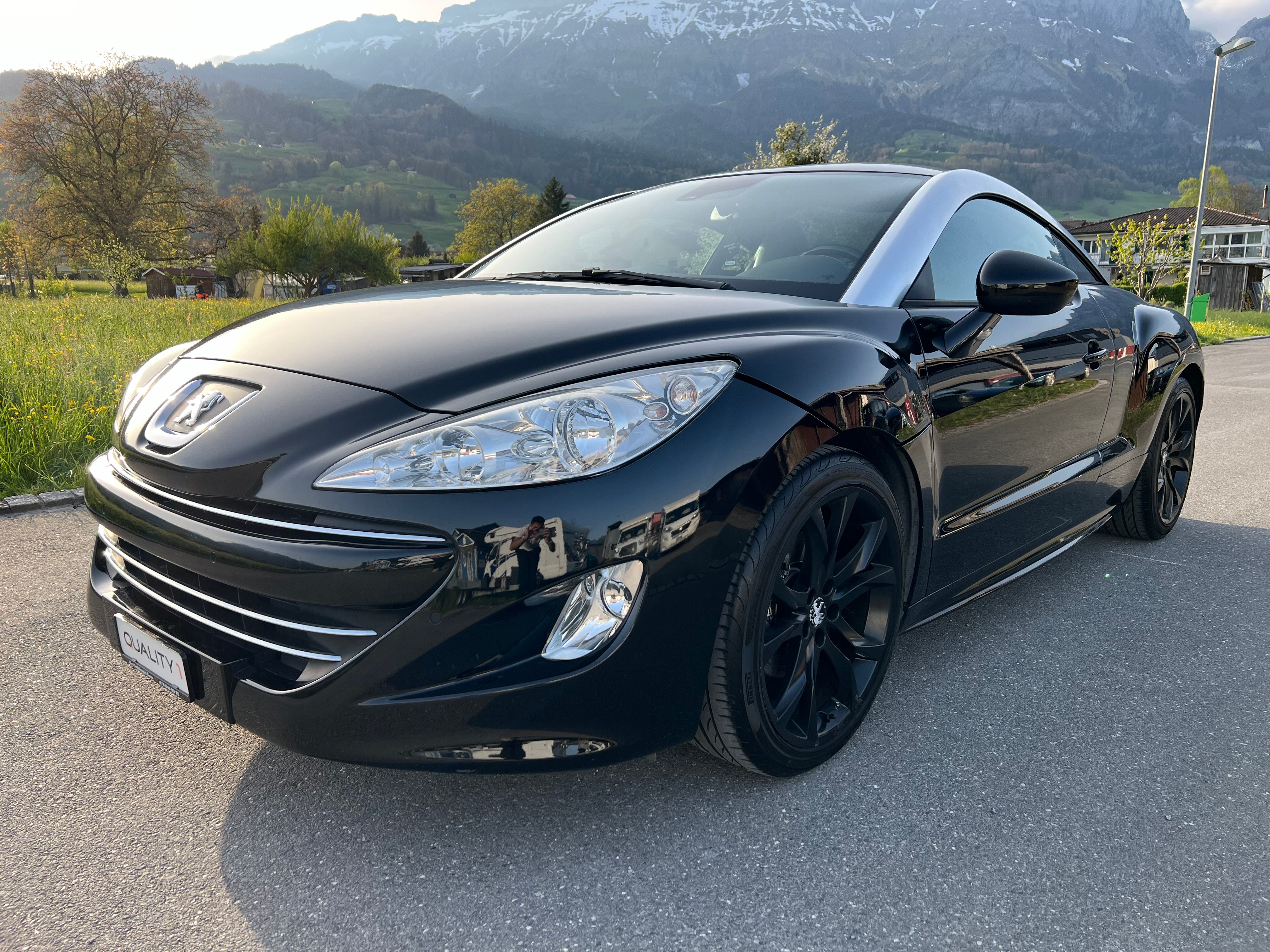 PEUGEOT RCZ 1.6 Turbo Black Yearling