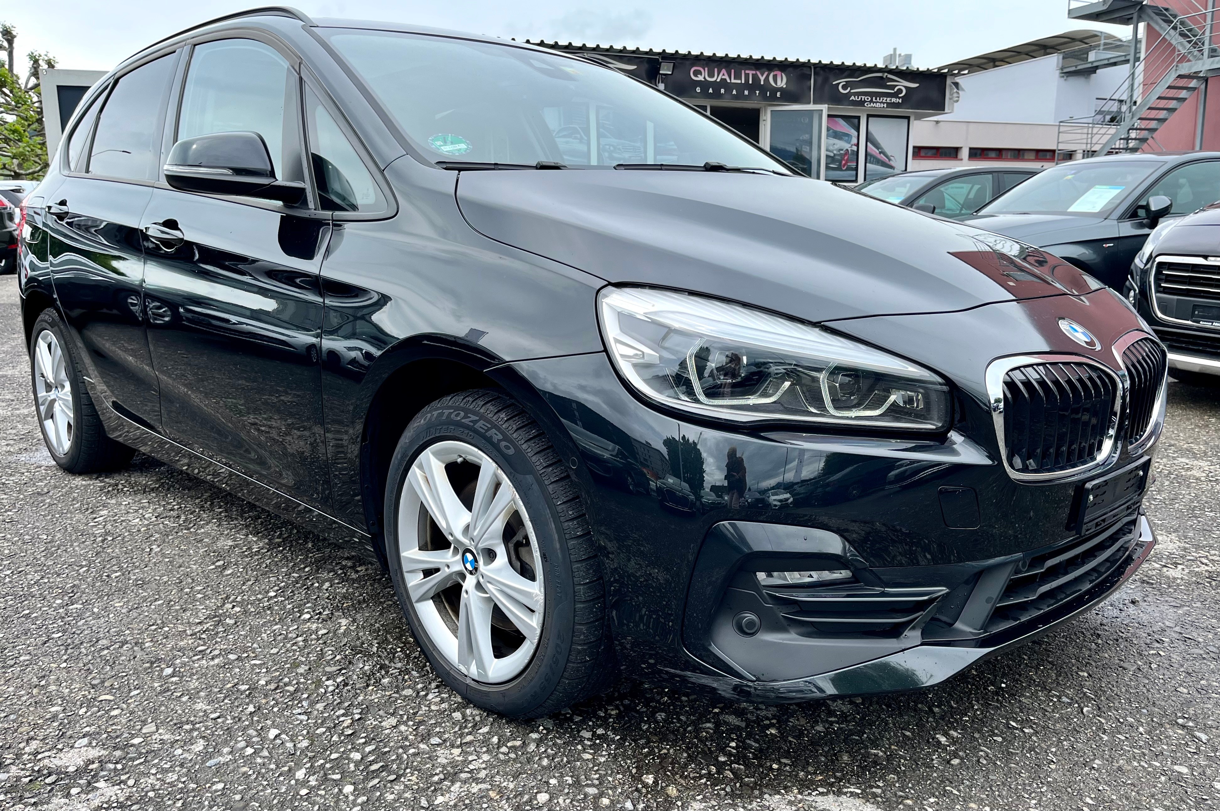 BMW 218d xDrive Active Tourer Steptronic Sport Line