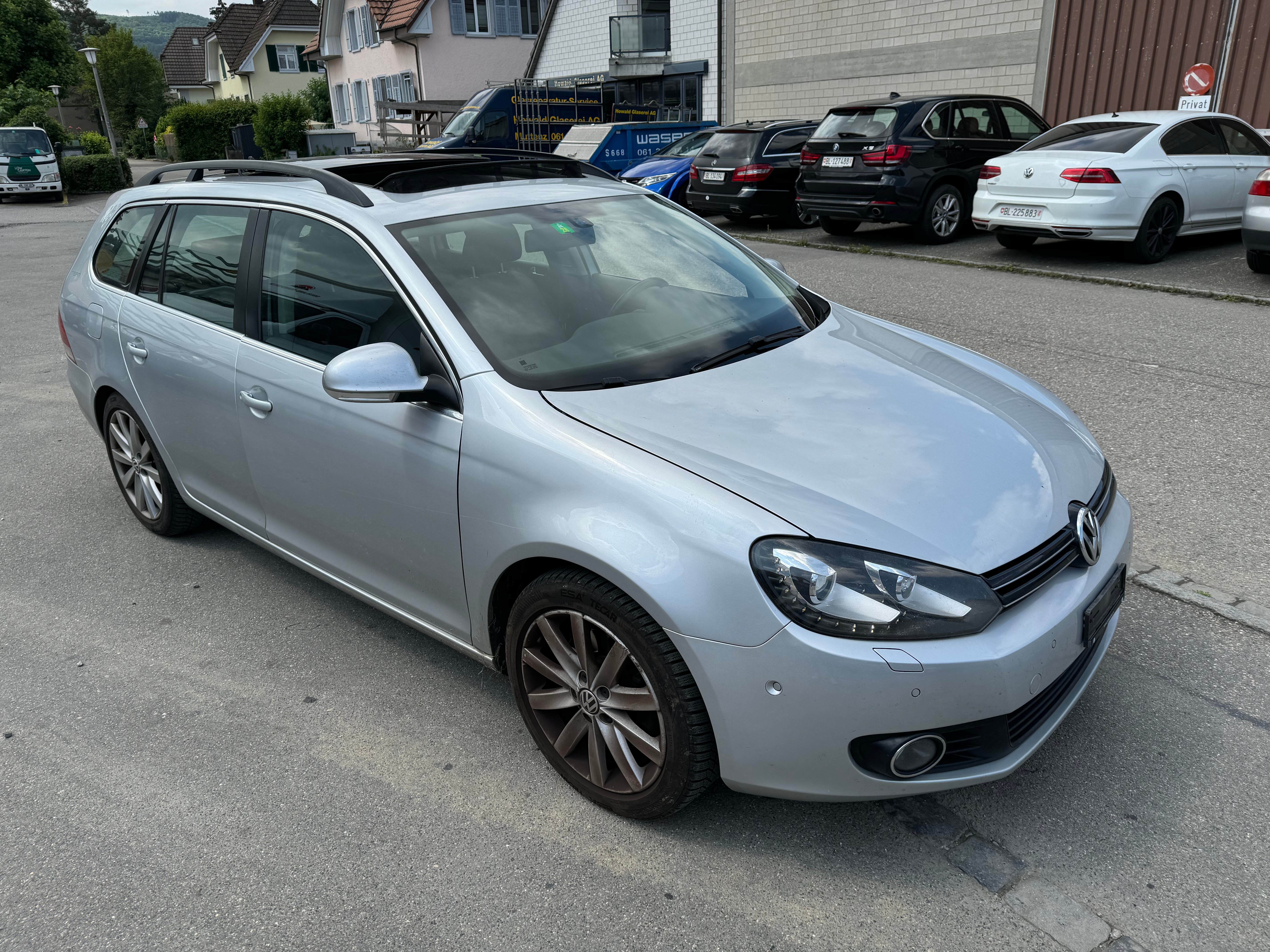 VW Golf Variant 2.0 TDI Team DSG