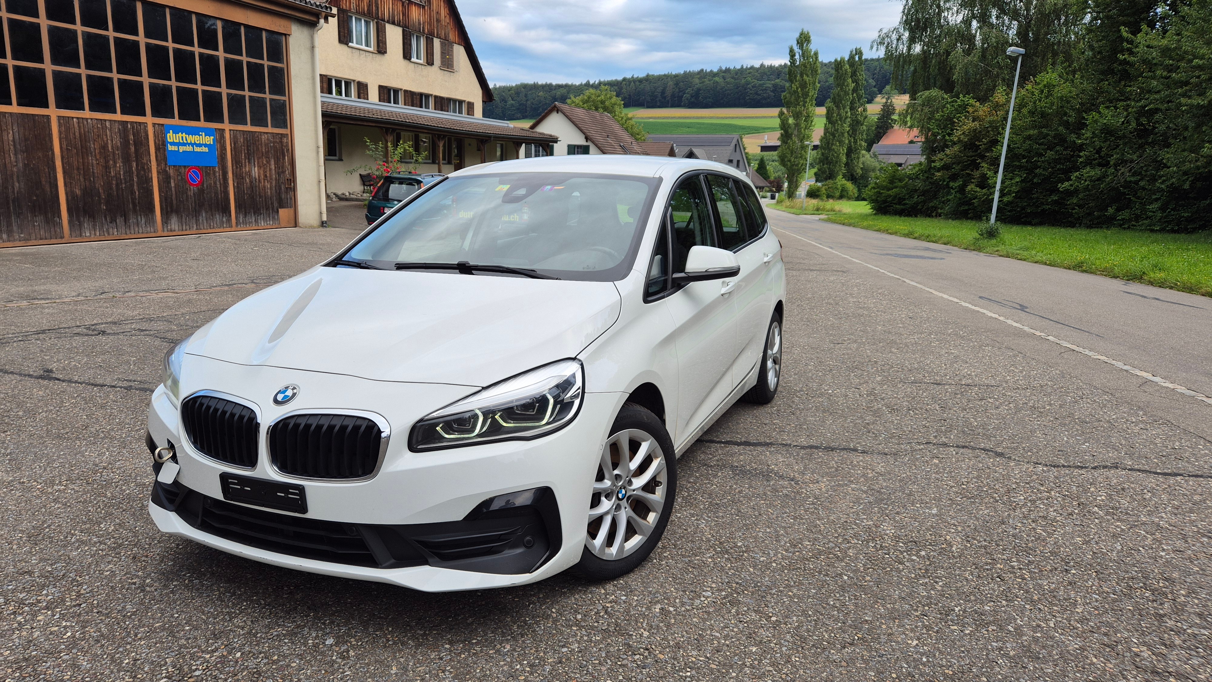 BMW 218d xDrive Gran Tourer Steptronic Essential Edition