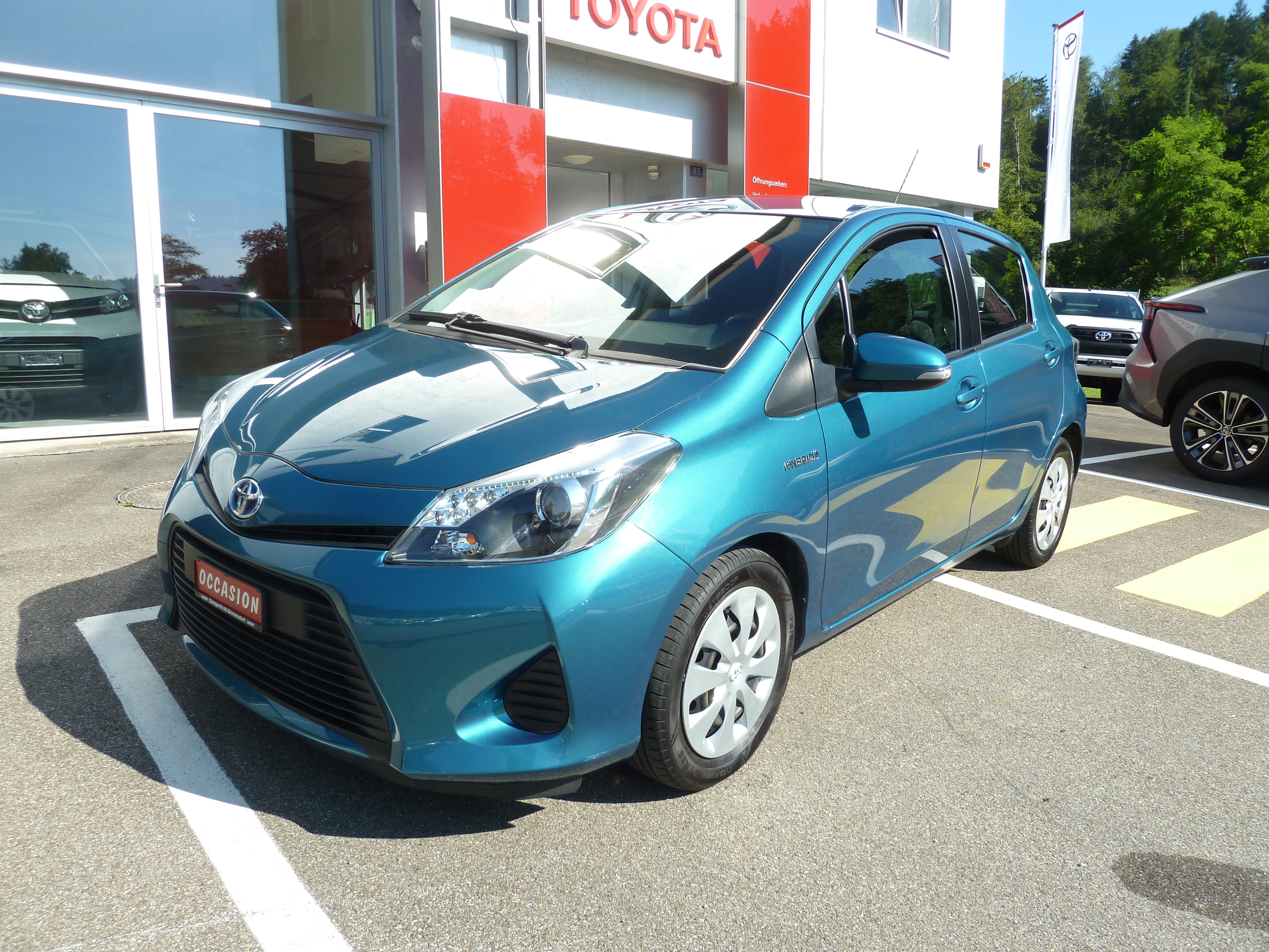 TOYOTA Yaris 1.5 VVT-i Hybrid Luna CVT