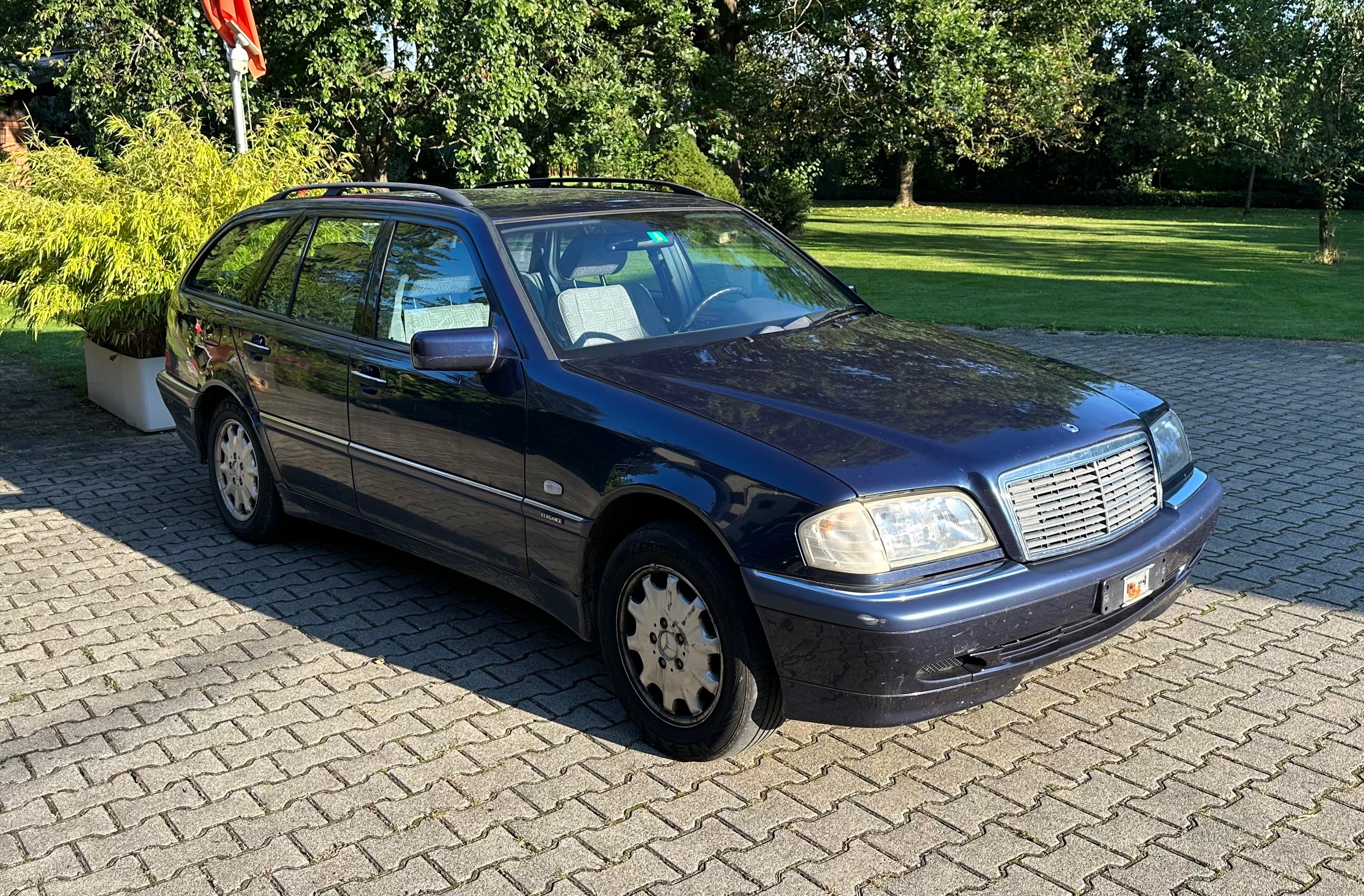 MERCEDES-BENZ C 230 Kompressor Classic