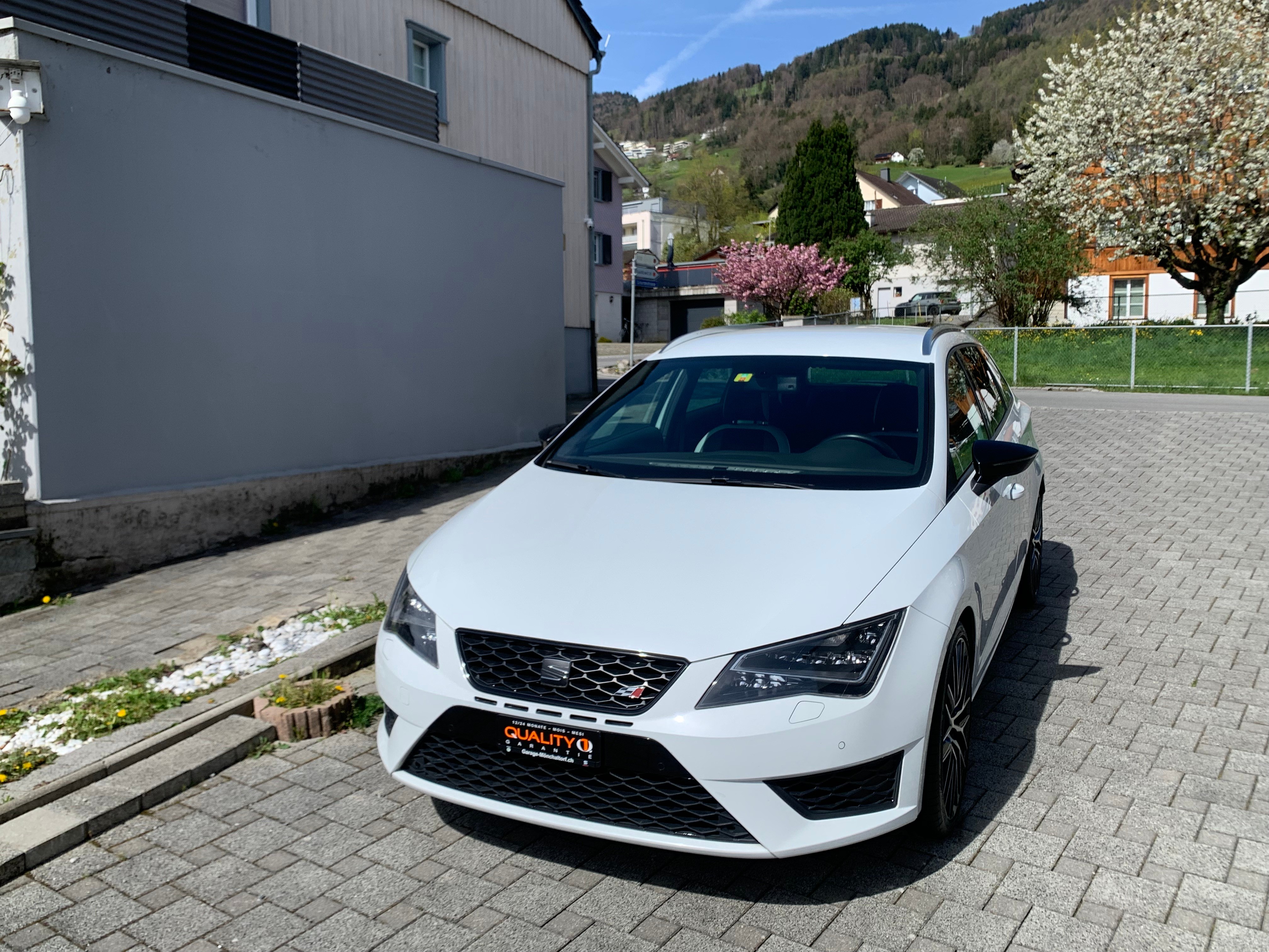 SEAT Leon ST 2.0 TSI Cupra 335 DSG