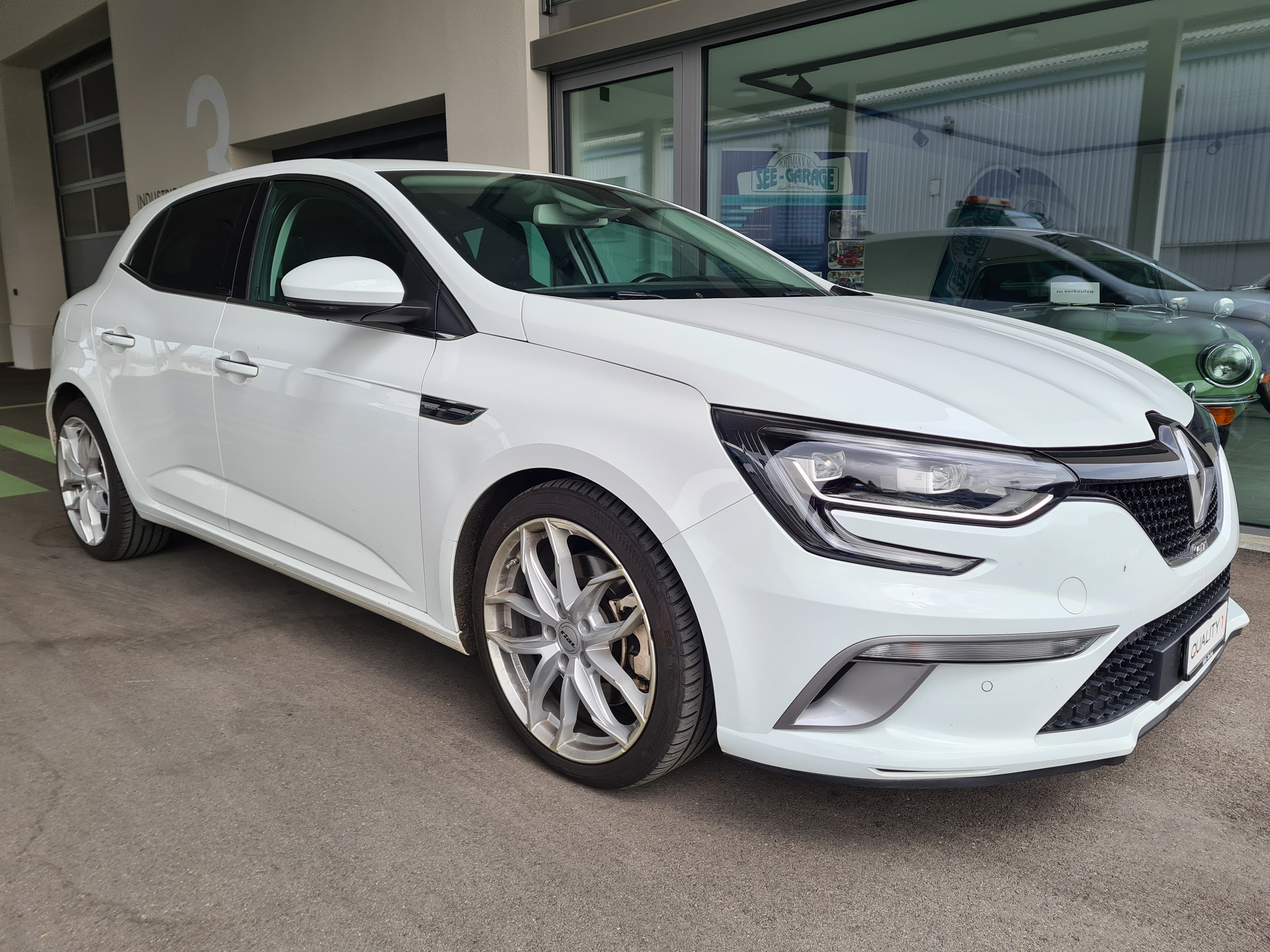 RENAULT Mégane 1.6 16V Turbo GT EDC