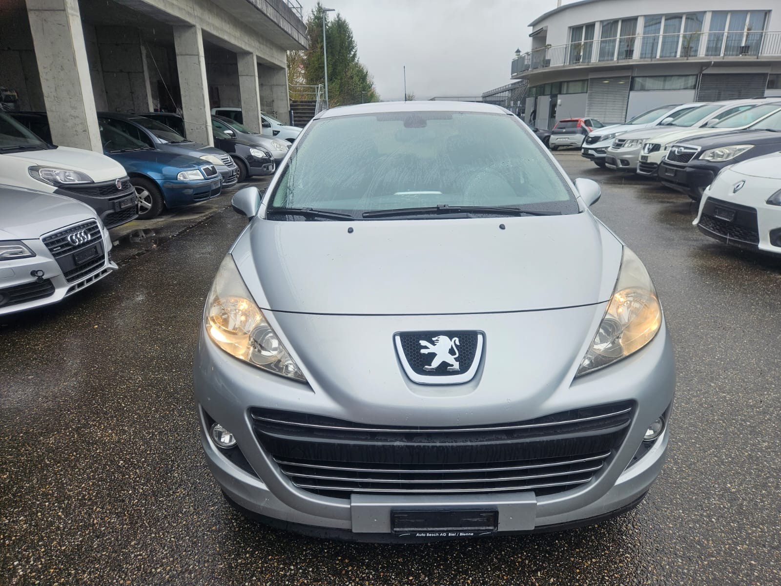 PEUGEOT 207 1.6 16V Lion Edition